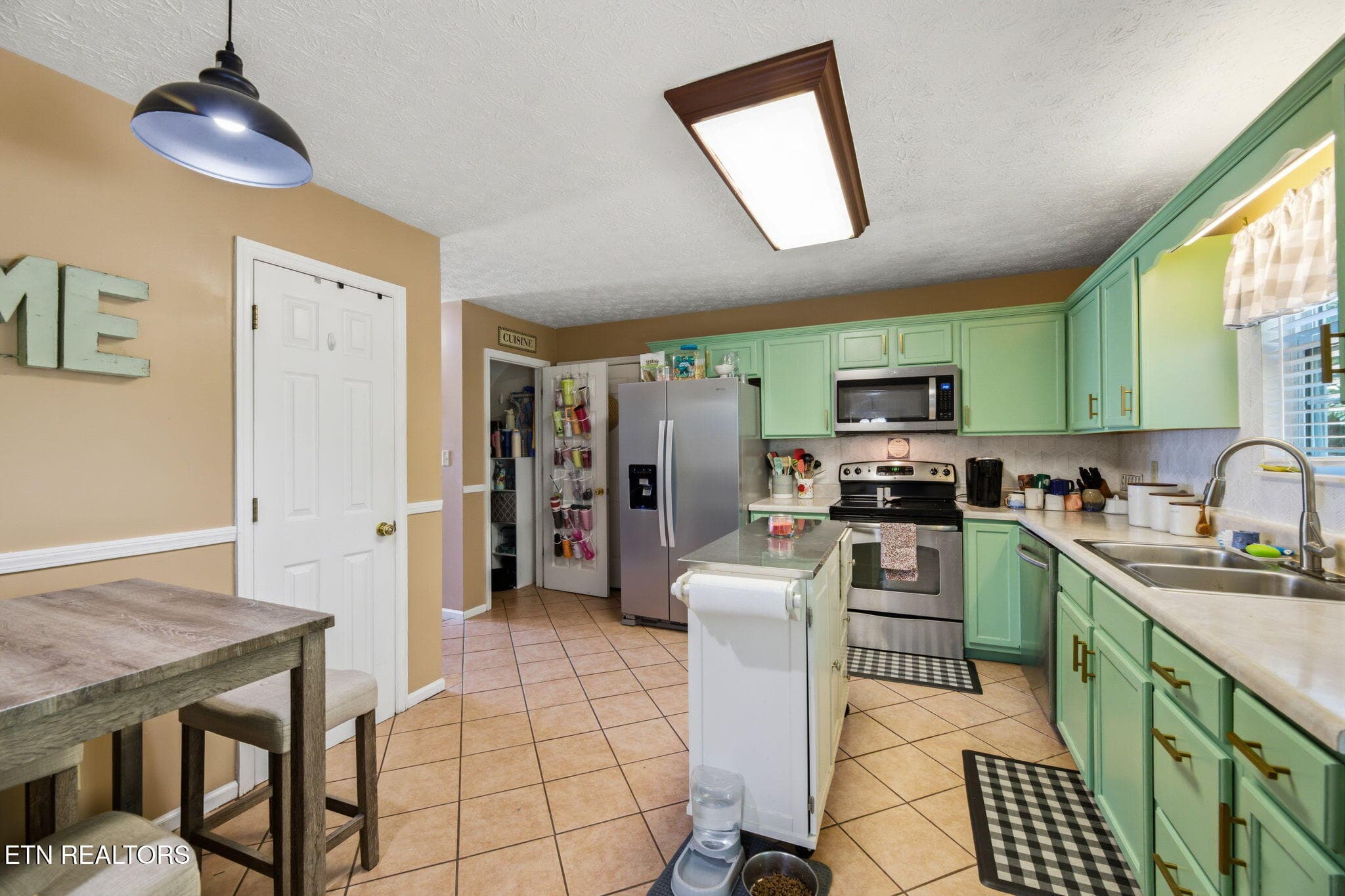17-web-or-mls-5965-Wilkesboro-Lane-Knoxv - 5965 Wilkesboro Lane, Knoxville, TN 37912, Knoxville