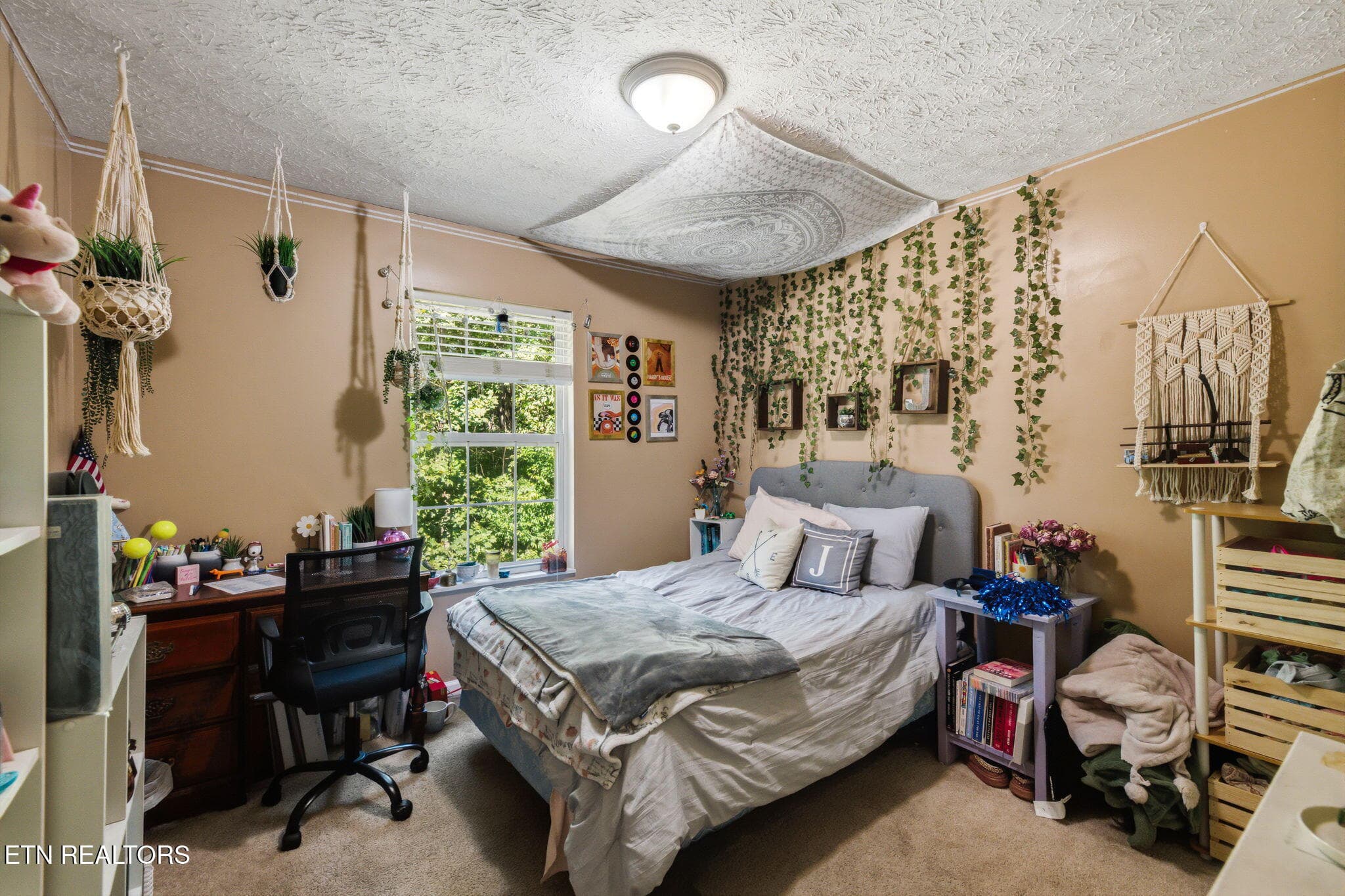 22-web-or-mls-5965-Wilkesboro-Lane-Knoxv - 5965 Wilkesboro Lane, Knoxville, TN 37912, Knoxville