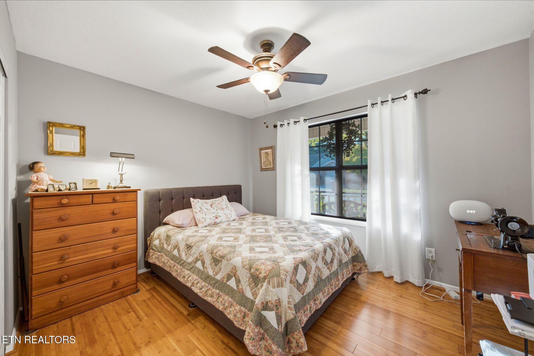 Front bedroom - 10017 Gate Post Way, Knoxville, TN 37931, Knoxville