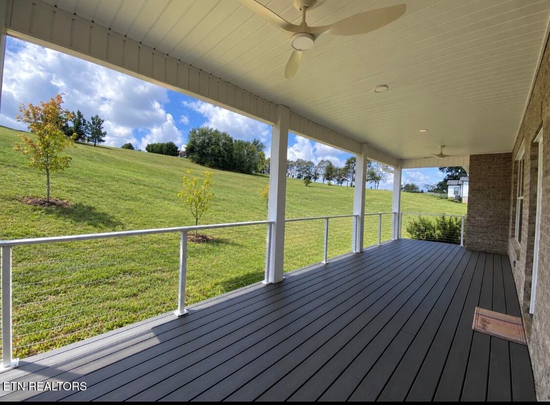 Back porch/deck - 1149 Summerfield Drive, Maryville, TN 37801, Maryville