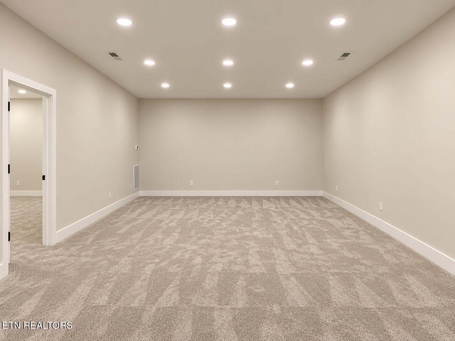 Downstairs room 1 - 1149 Summerfield Drive, Maryville, TN 37801, Maryville