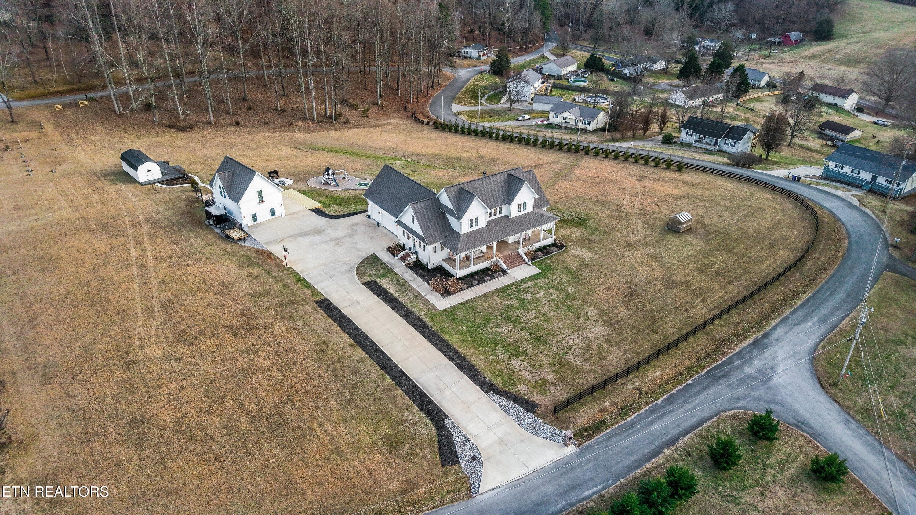 IMG_1432 - 130 Hendren Lane, Clinton, TN 37716