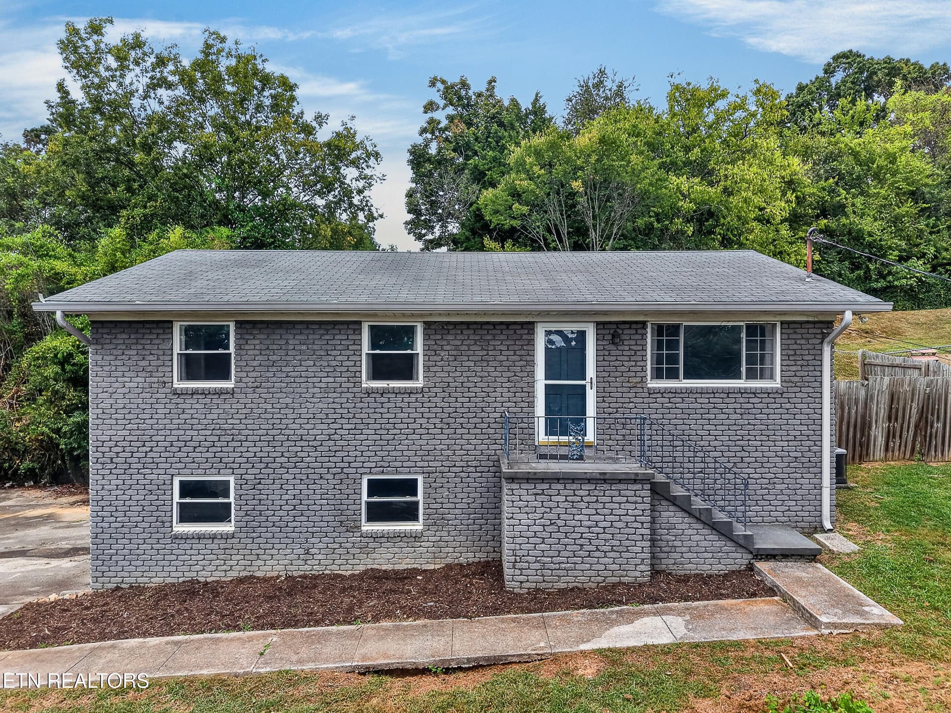 5411 Parkridge Drive, Knoxville, TN 37924