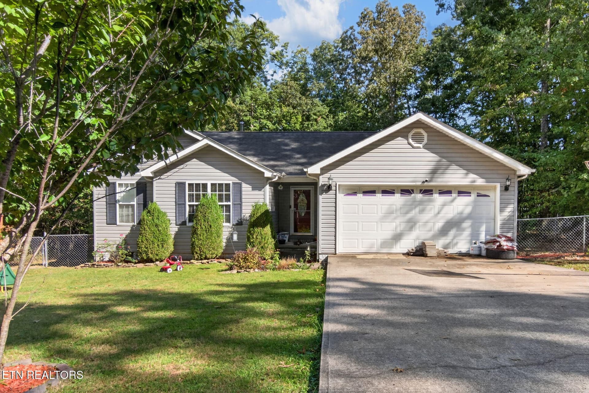 1020 Ewa Drive, Crossville, TN 38572