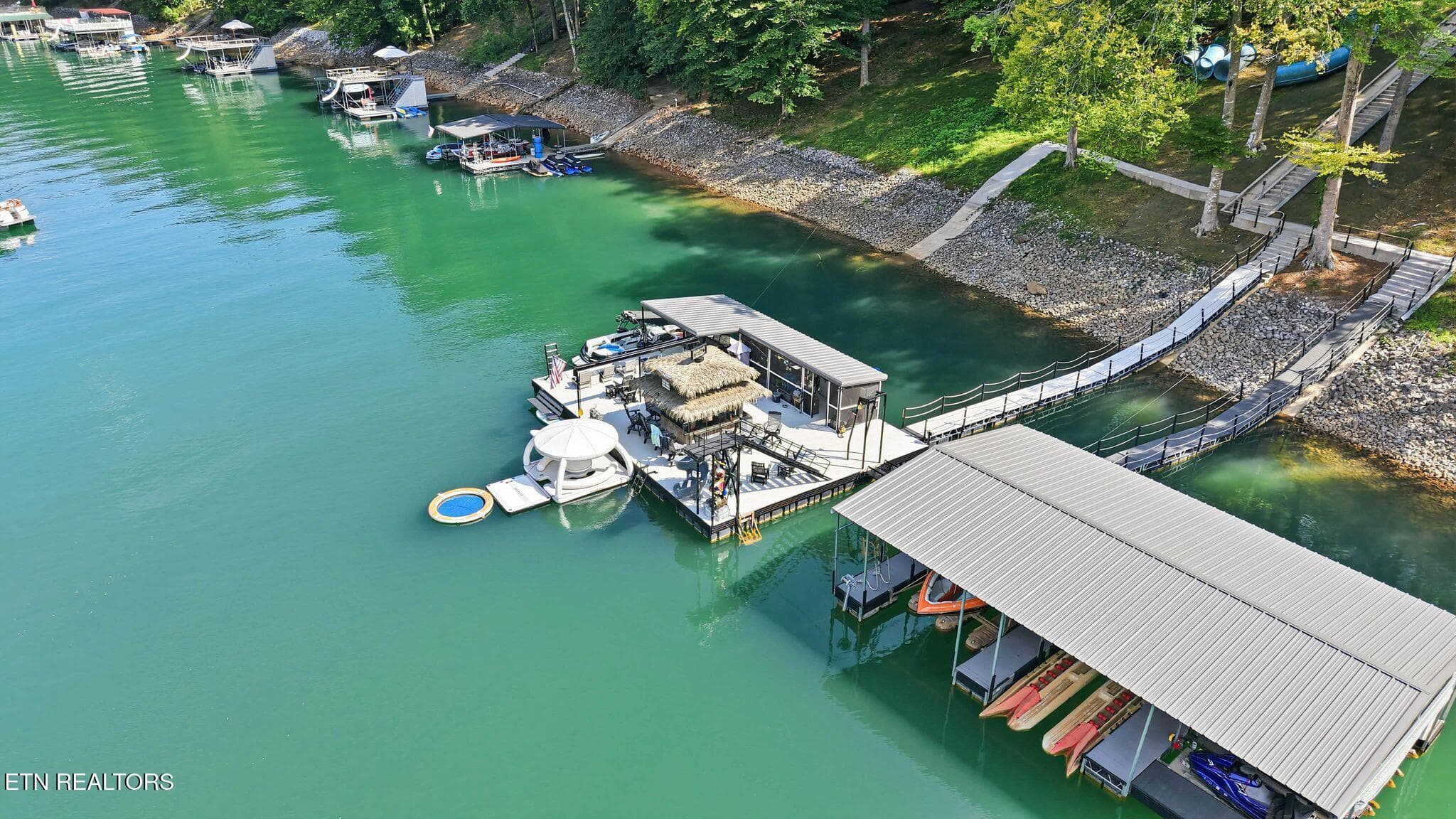 Two-Docks-Covered-Slips-Aluminum - 773 Yoakum Hollow Rd, Jacksboro, TN 37757, Jacksboro