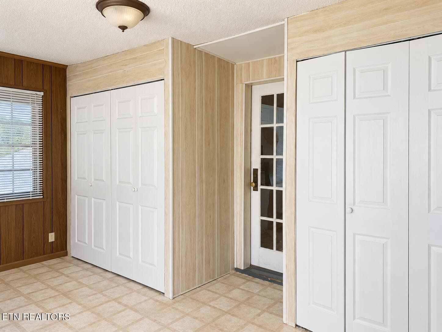 29938 - 5205 Jacksboro Pike, Knoxville, TN 37918