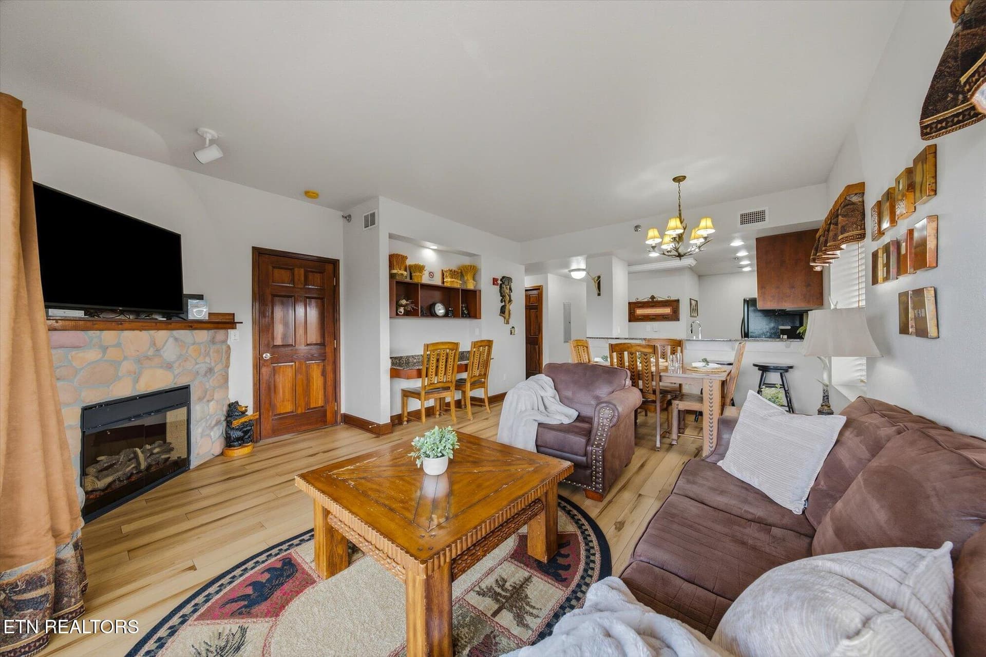 11-410-Big-Bear-Wy-3005-Pigeon-Forge-TN- - 410 Big Bear Way UNIT 3005, Pigeon Forge, TN 37863