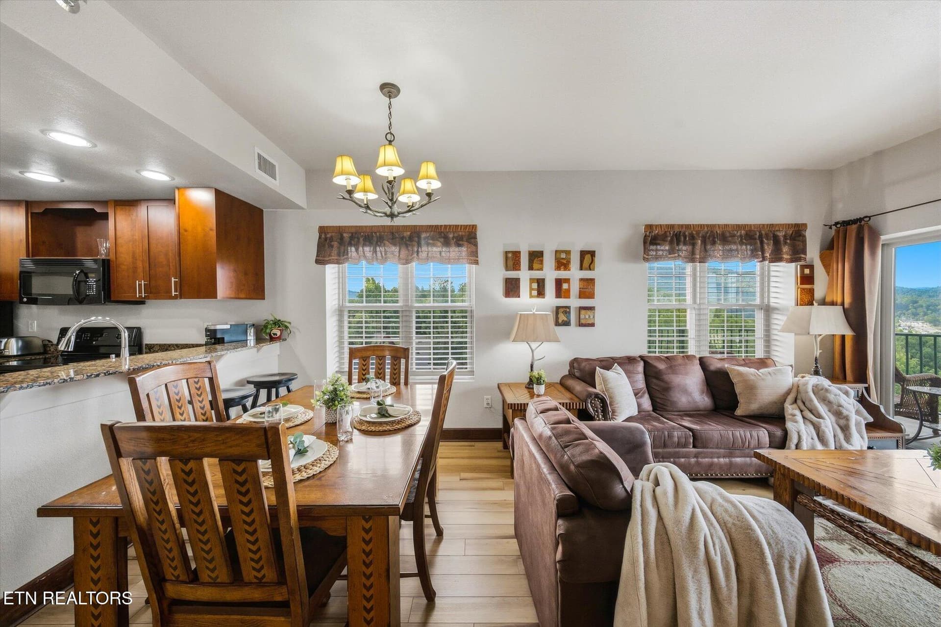 13-410-Big-Bear-Wy-3005-Pigeon-Forge-TN- - 410 Big Bear Way UNIT 3005, Pigeon Forge, TN 37863