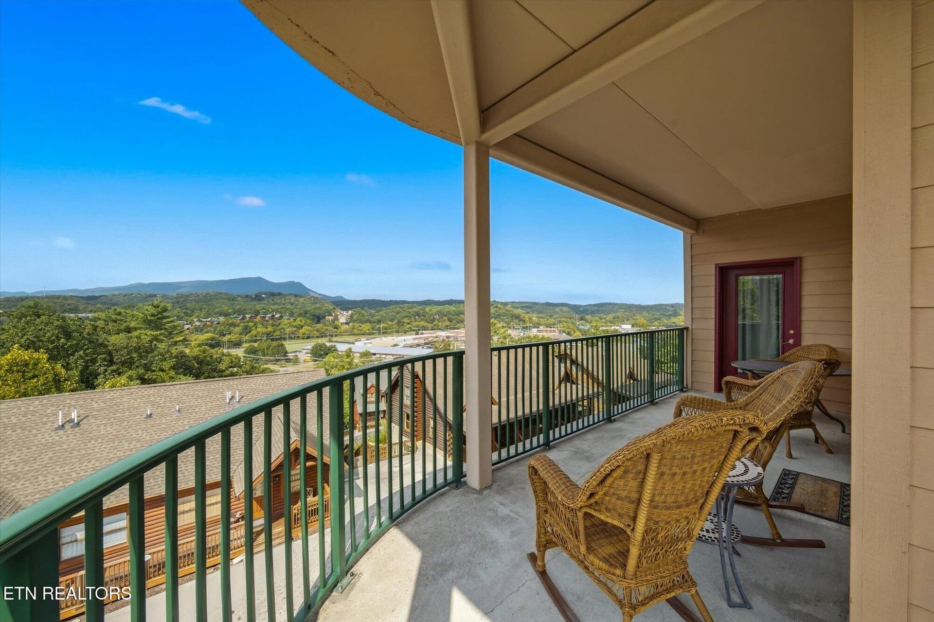 25-410-Big-Bear-Wy-3005-Pigeon-Forge-TN- - 410 Big Bear Way UNIT 3005, Pigeon Forge, TN 37863