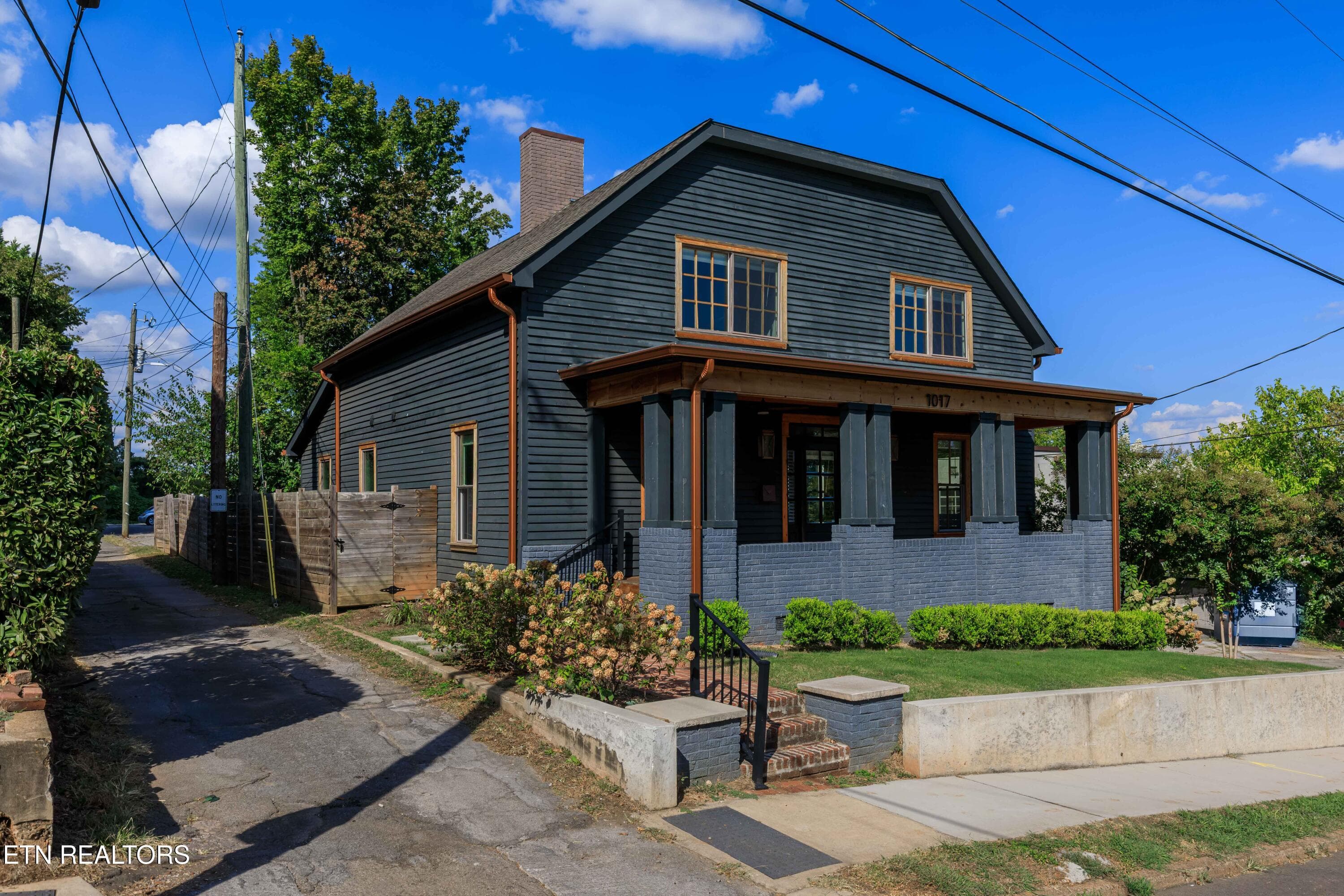 1017 Thompson Place - 1017 Thompson Place, Knoxville, TN 37917, Knoxville