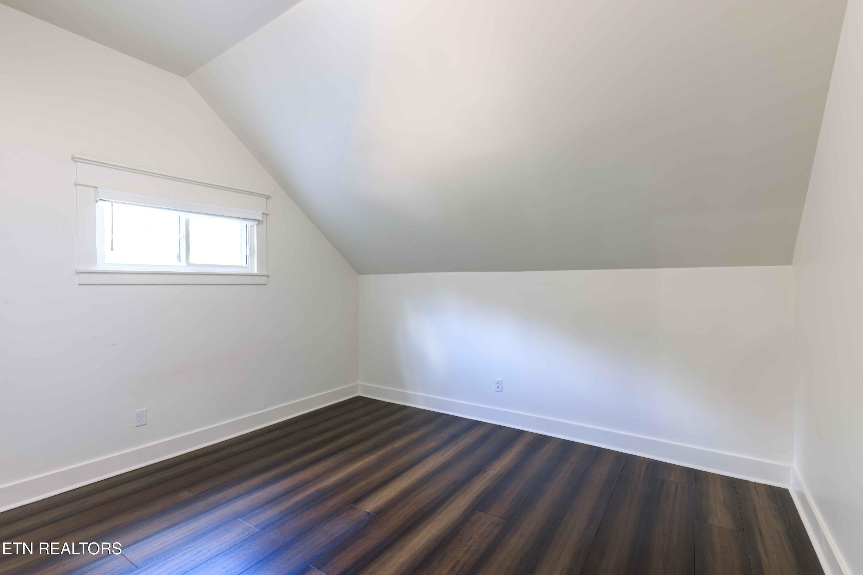 1017 Thompson Place - 1017 Thompson Place, Knoxville, TN 37917, Knoxville