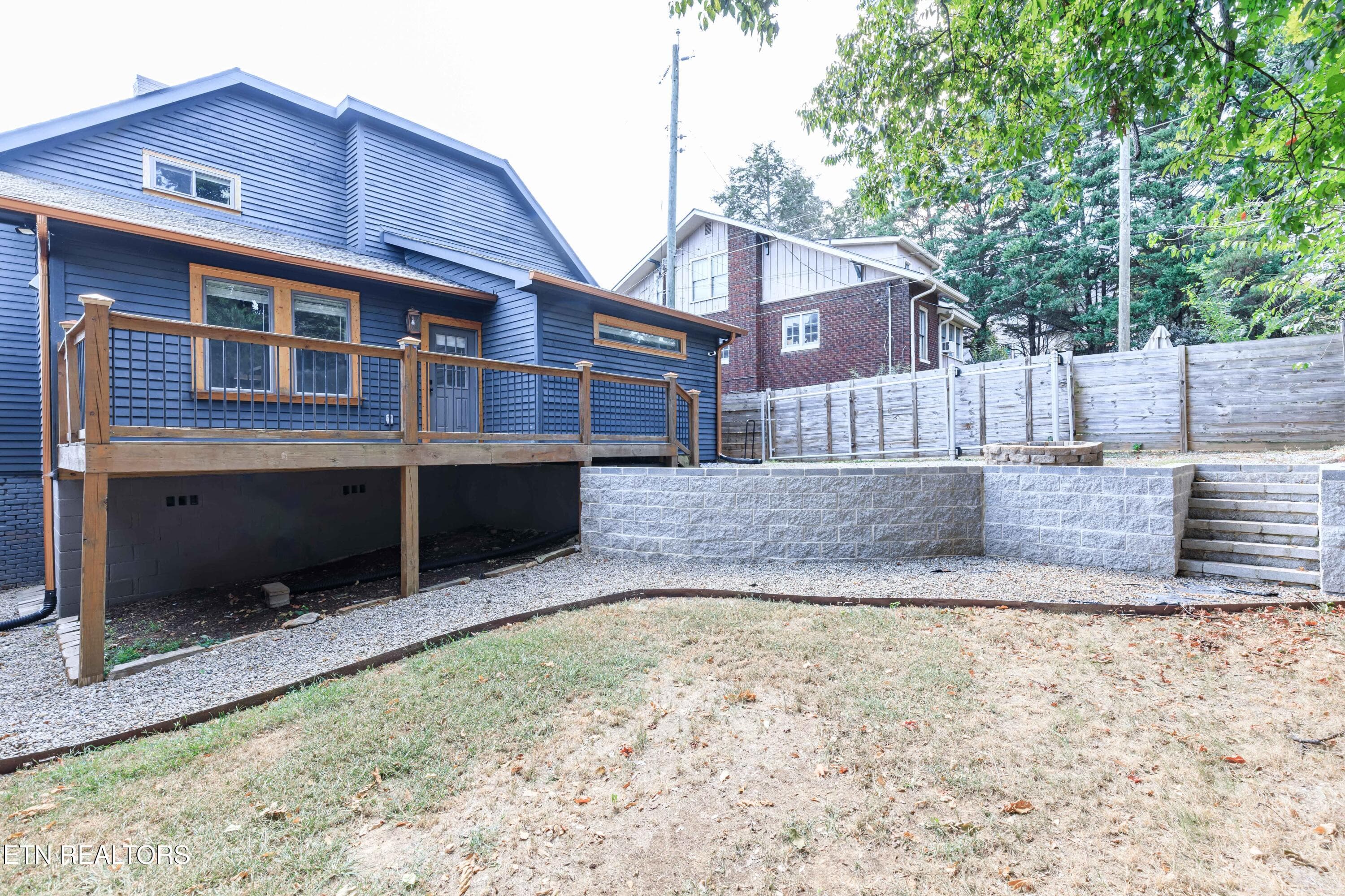 1017 Thompson Place - 1017 Thompson Place, Knoxville, TN 37917, Knoxville