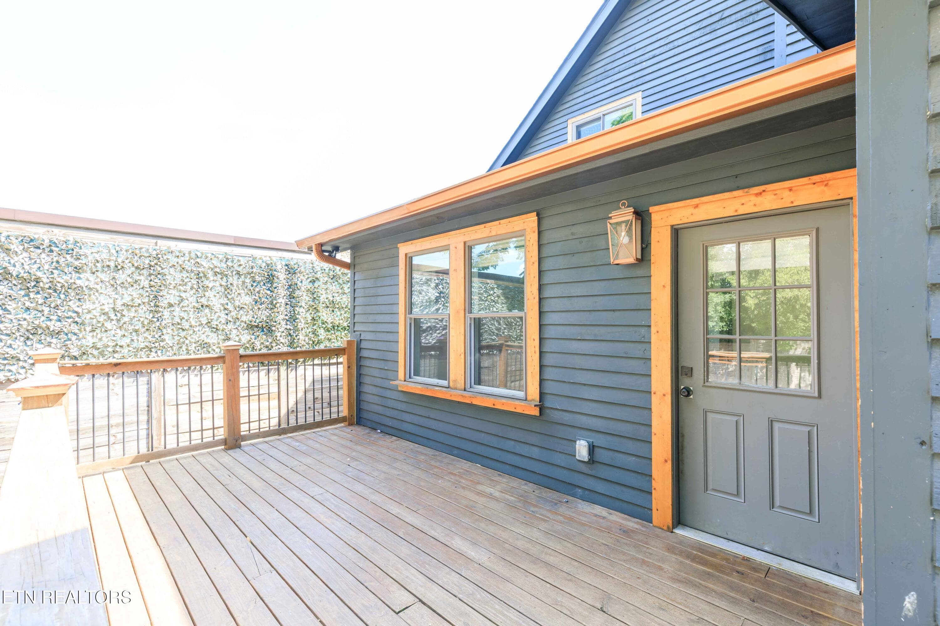 1017 Thompson Place - 1017 Thompson Place, Knoxville, TN 37917, Knoxville