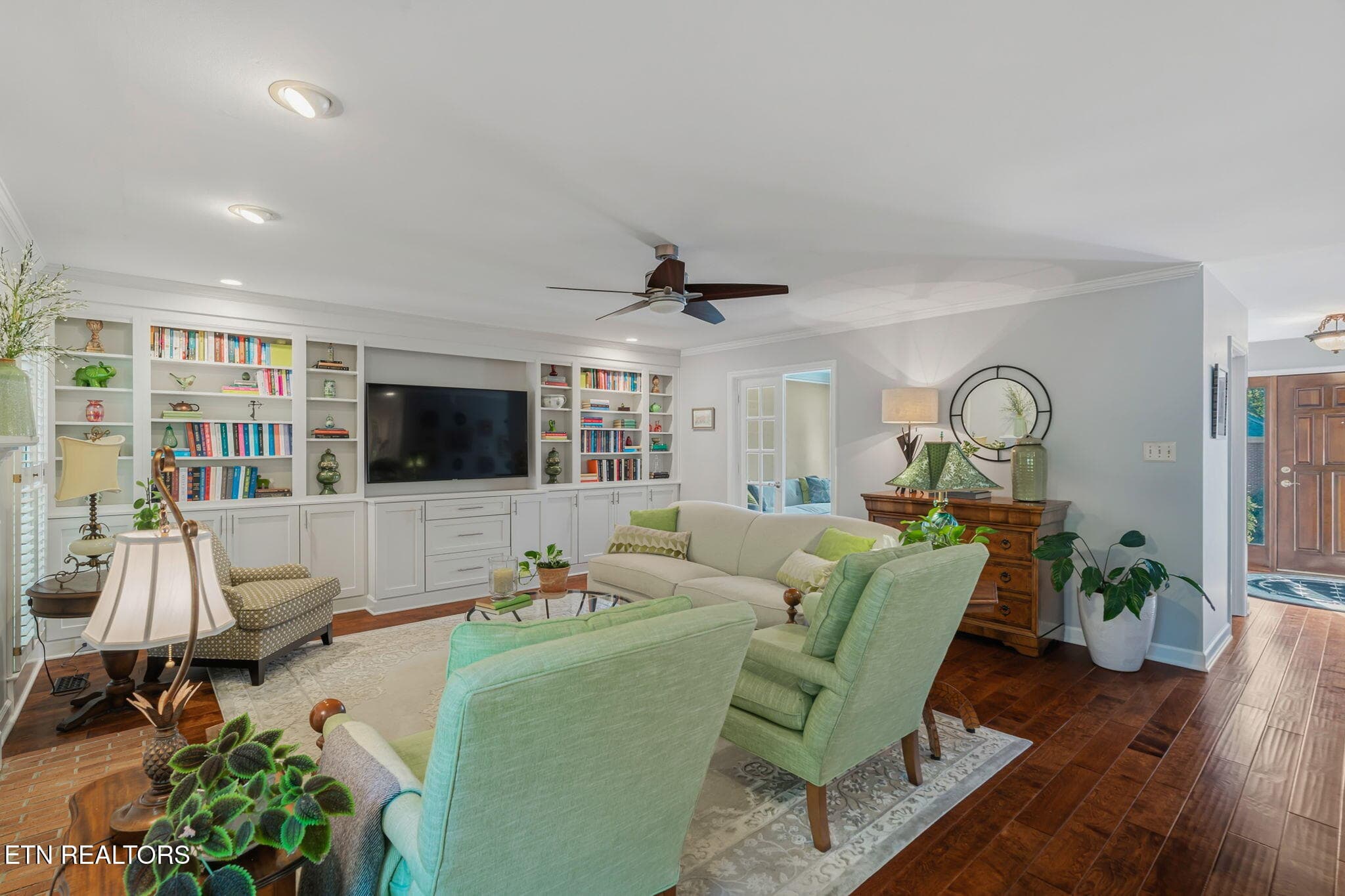 22-web-or-mls-1320 Knightsbridge Drive-2 - 1320 Knightsbridge Drive, Knoxville, TN 37922, Knoxville