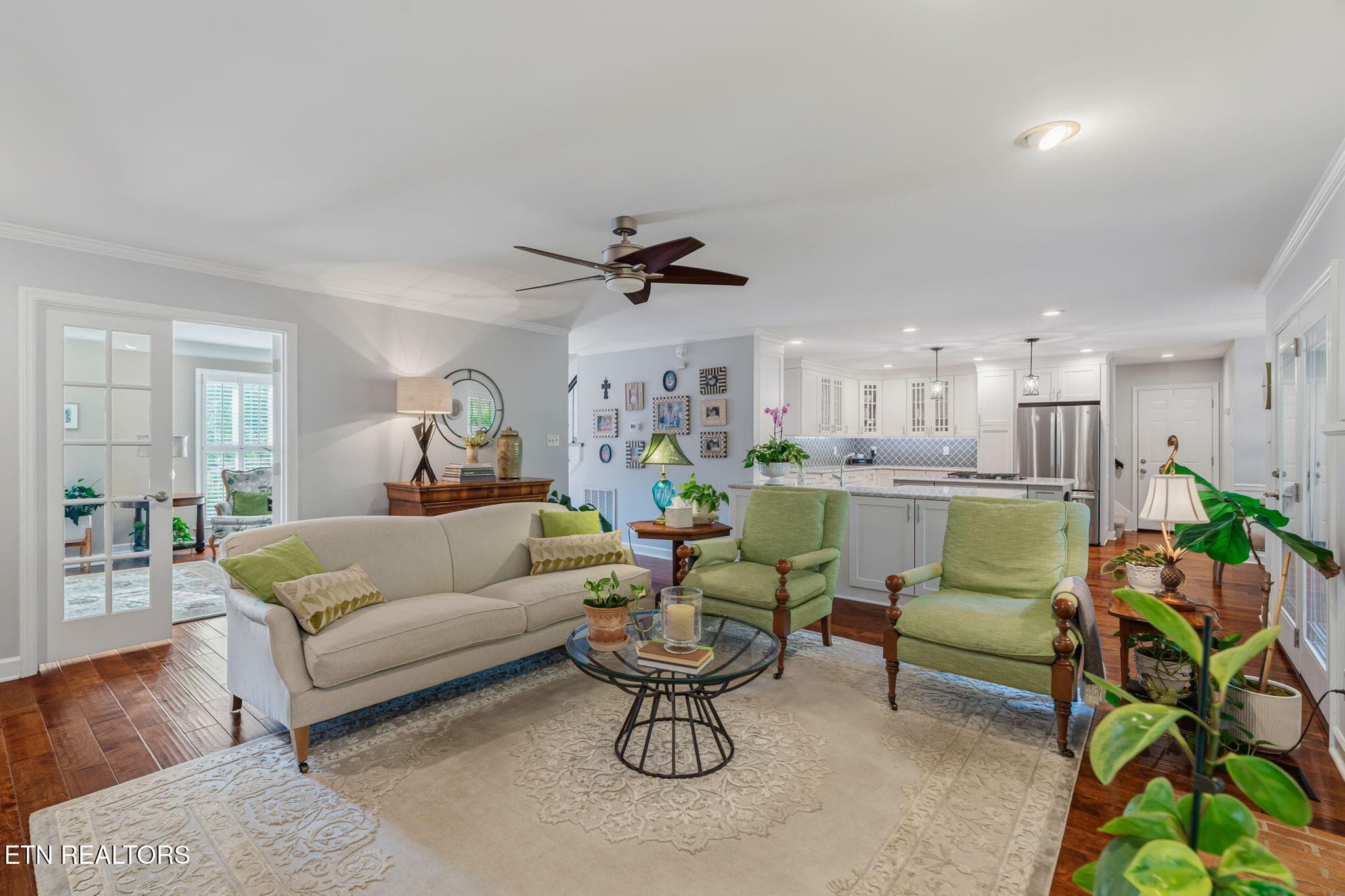 18-web-or-mls-1320 Knightsbridge Drive-1 - 1320 Knightsbridge Drive, Knoxville, TN 37922, Knoxville