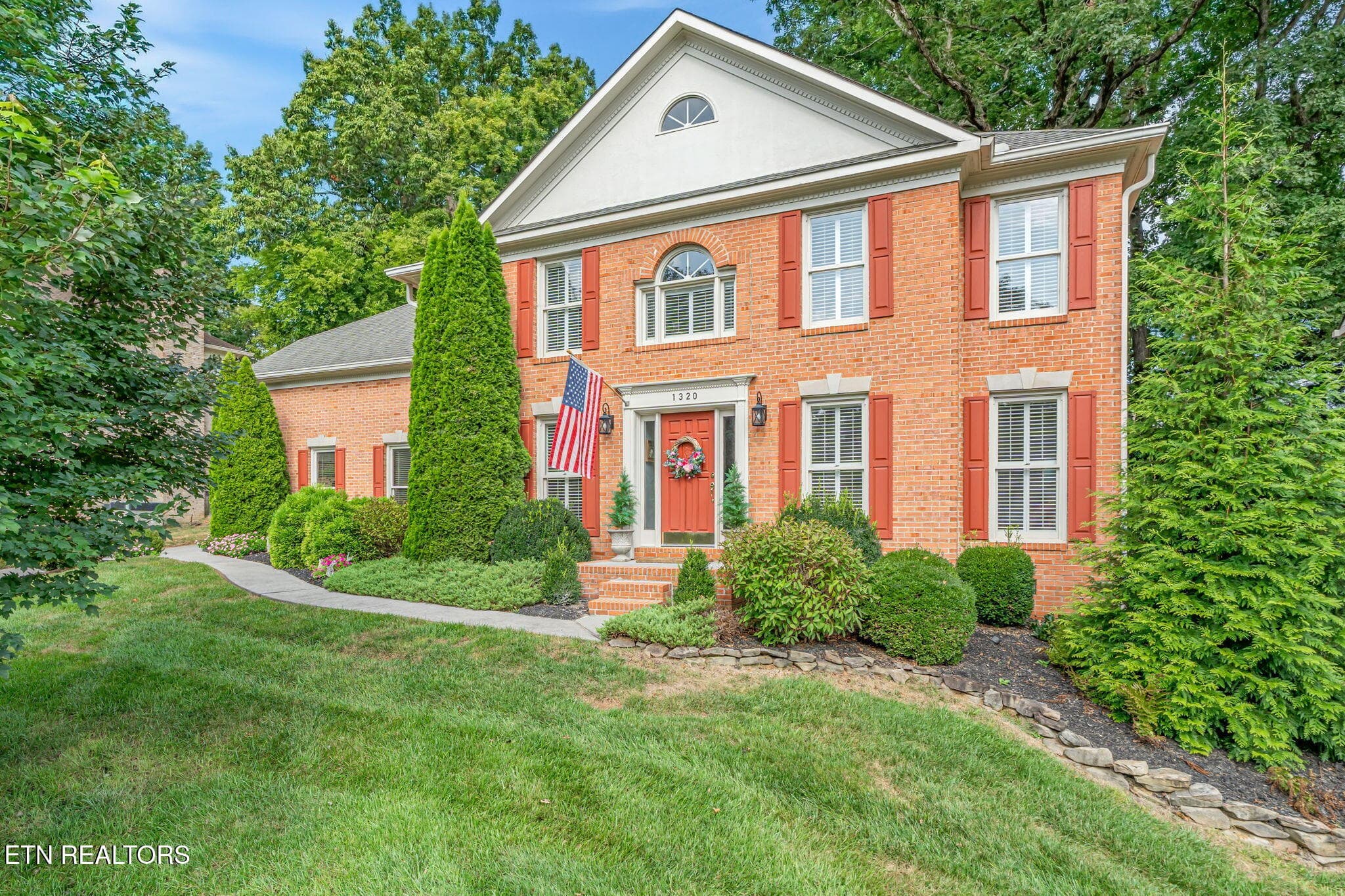 4-web-or-mls-1320 Knightsbridge Drive-5 - 1320 Knightsbridge Drive, Knoxville, TN 37922, Knoxville