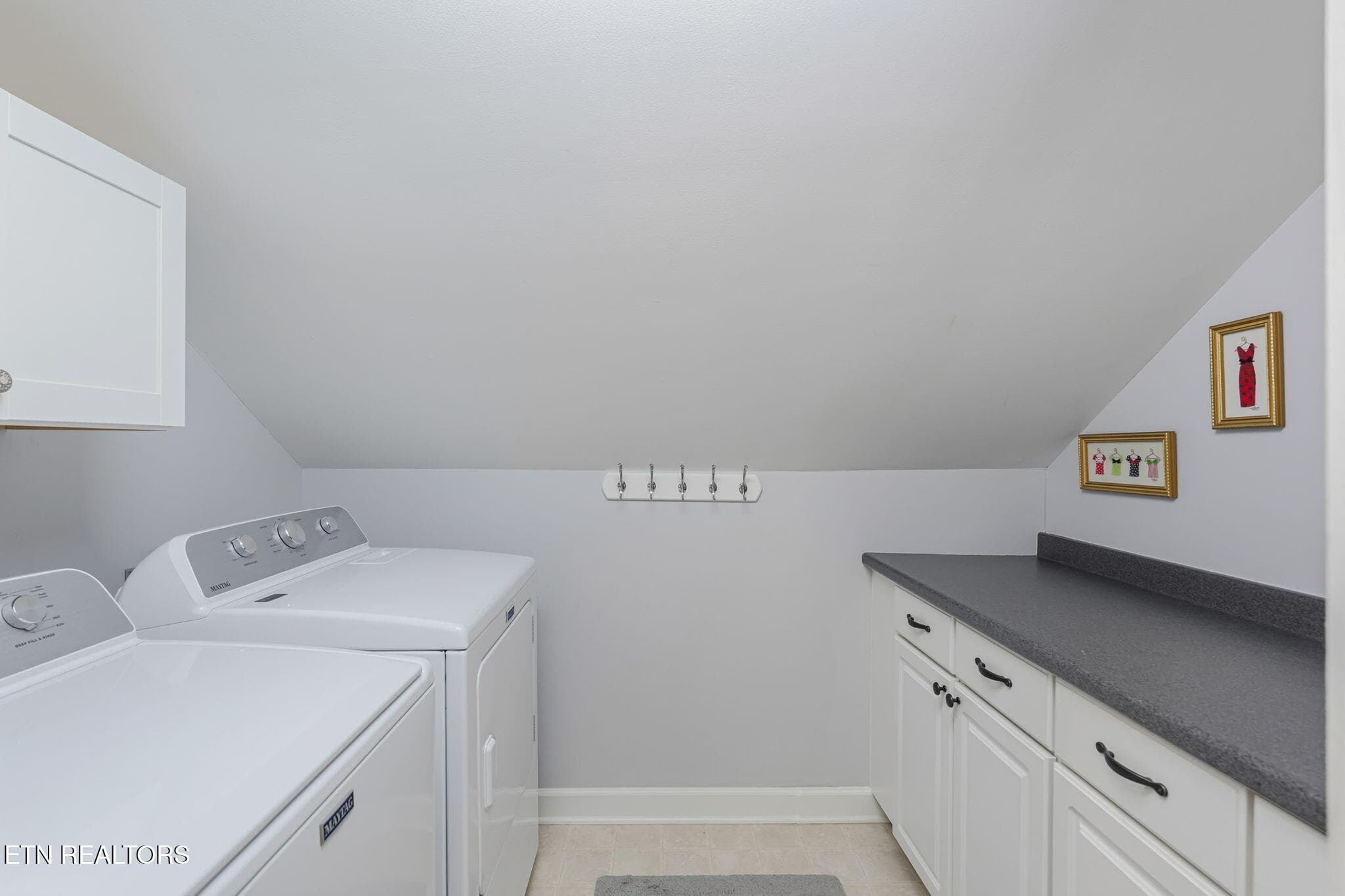 53-web-or-mls-1320 Knightsbridge Drive-5 - 1320 Knightsbridge Drive, Knoxville, TN 37922, Knoxville