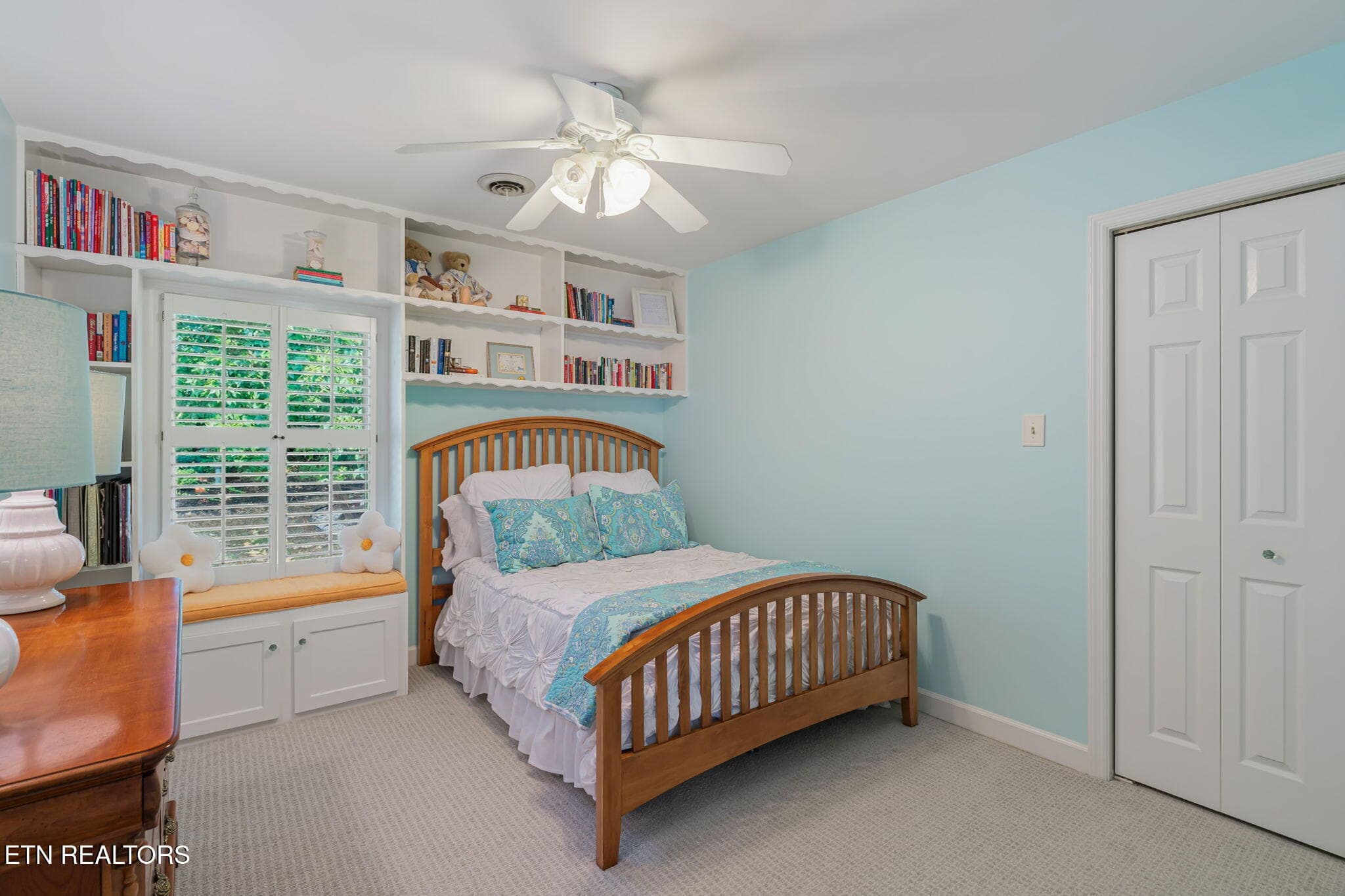 44-web-or-mls-1320 Knightsbridge Drive-4 - 1320 Knightsbridge Drive, Knoxville, TN 37922, Knoxville