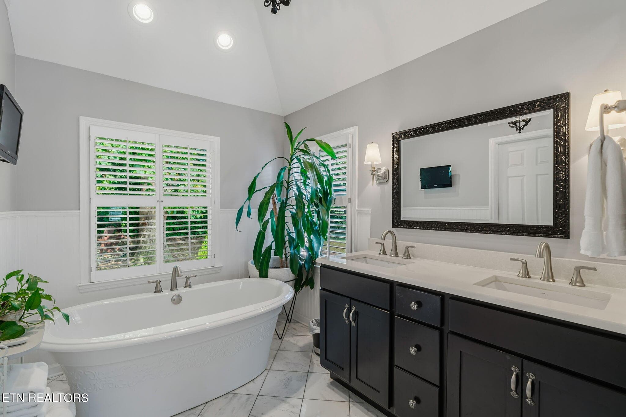 39-web-or-mls-1320 Knightsbridge Drive-4 - 1320 Knightsbridge Drive, Knoxville, TN 37922, Knoxville