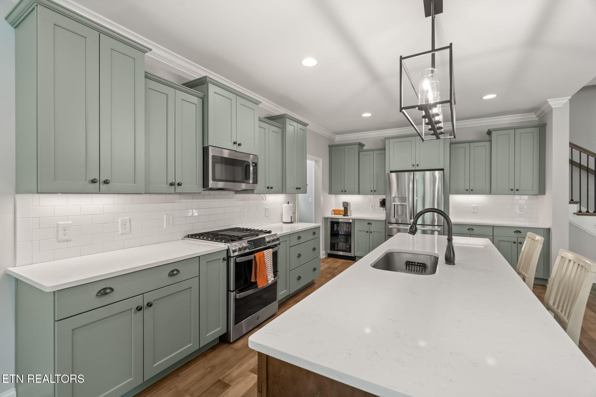 12-web-or-mls-843 Valley Glen1-3 - 843 Valley Glen Blvd, Knoxville, TN 37922