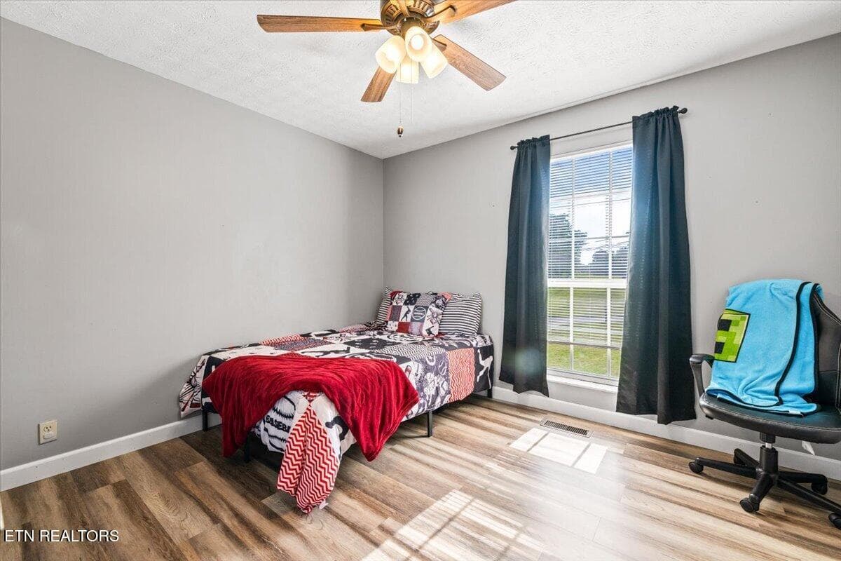 16-136 Grace Cir-updated - 136 Grace Circle, Clinton, TN 37716