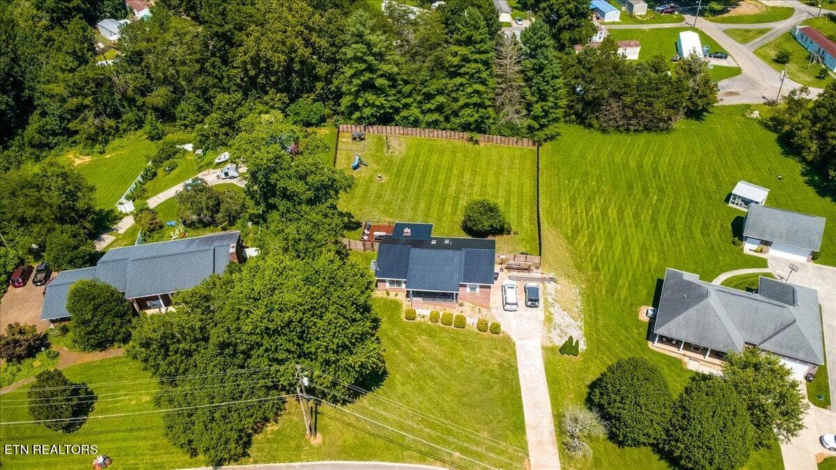 47-136 Grace Cir - 136 Grace Circle, Clinton, TN 37716