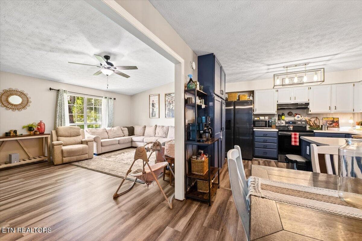 57-136 Grace Cir - 136 Grace Circle, Clinton, TN 37716