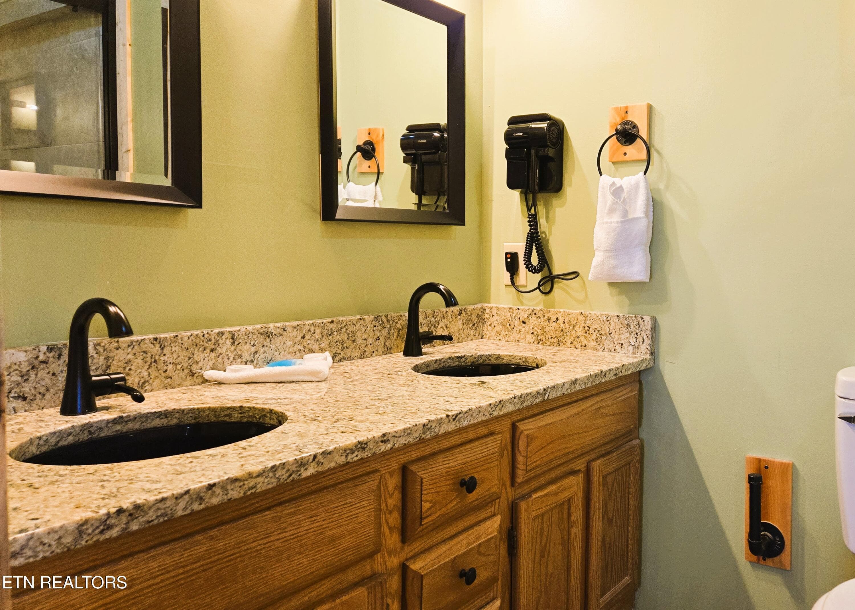 905 SRB BA 11 - 905 Sunrise Blvd, Sevierville, TN 37862