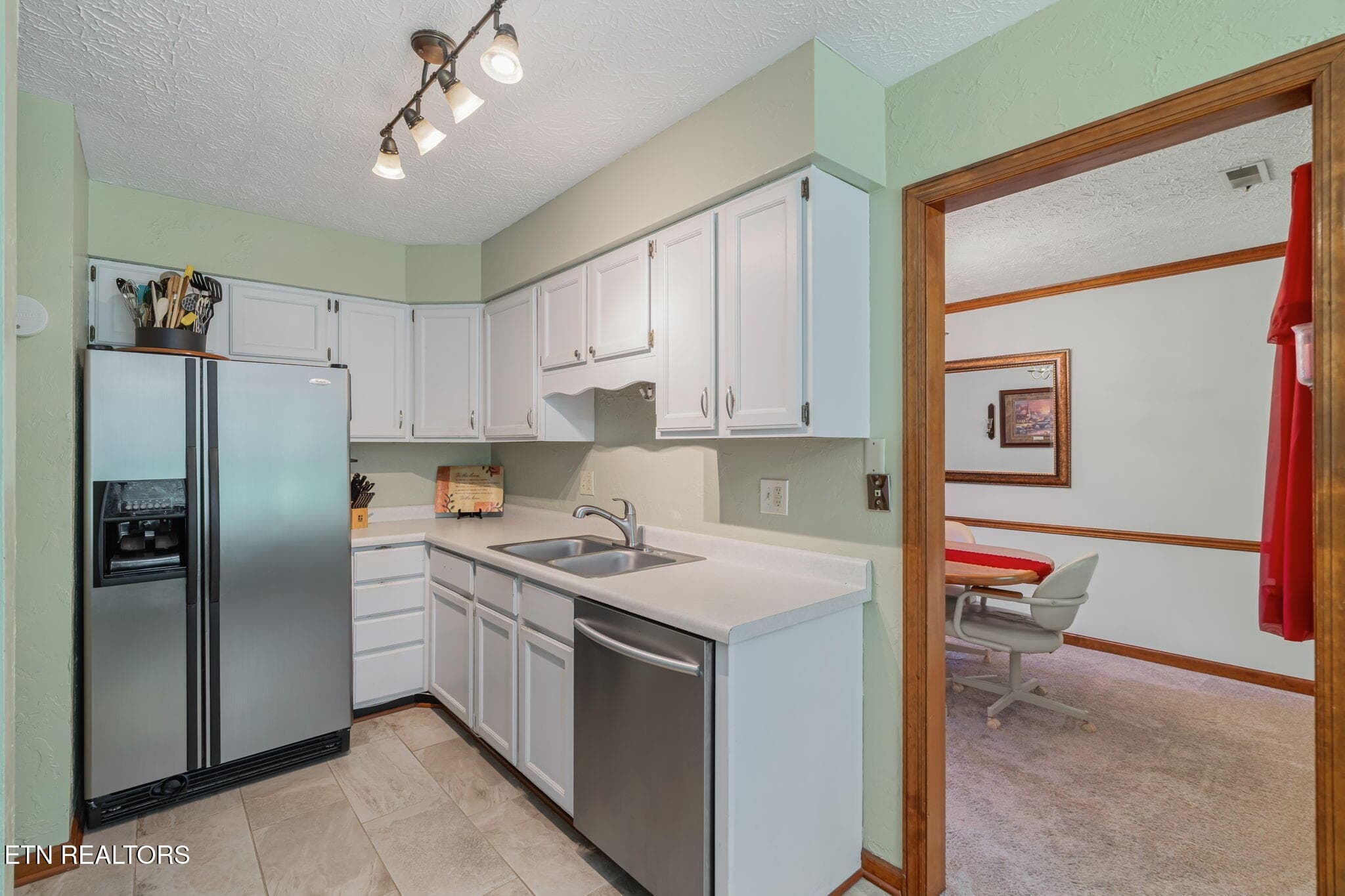 All Appliances Convey - 6924 Bridle Court, Knoxville, TN 37921, Knoxville