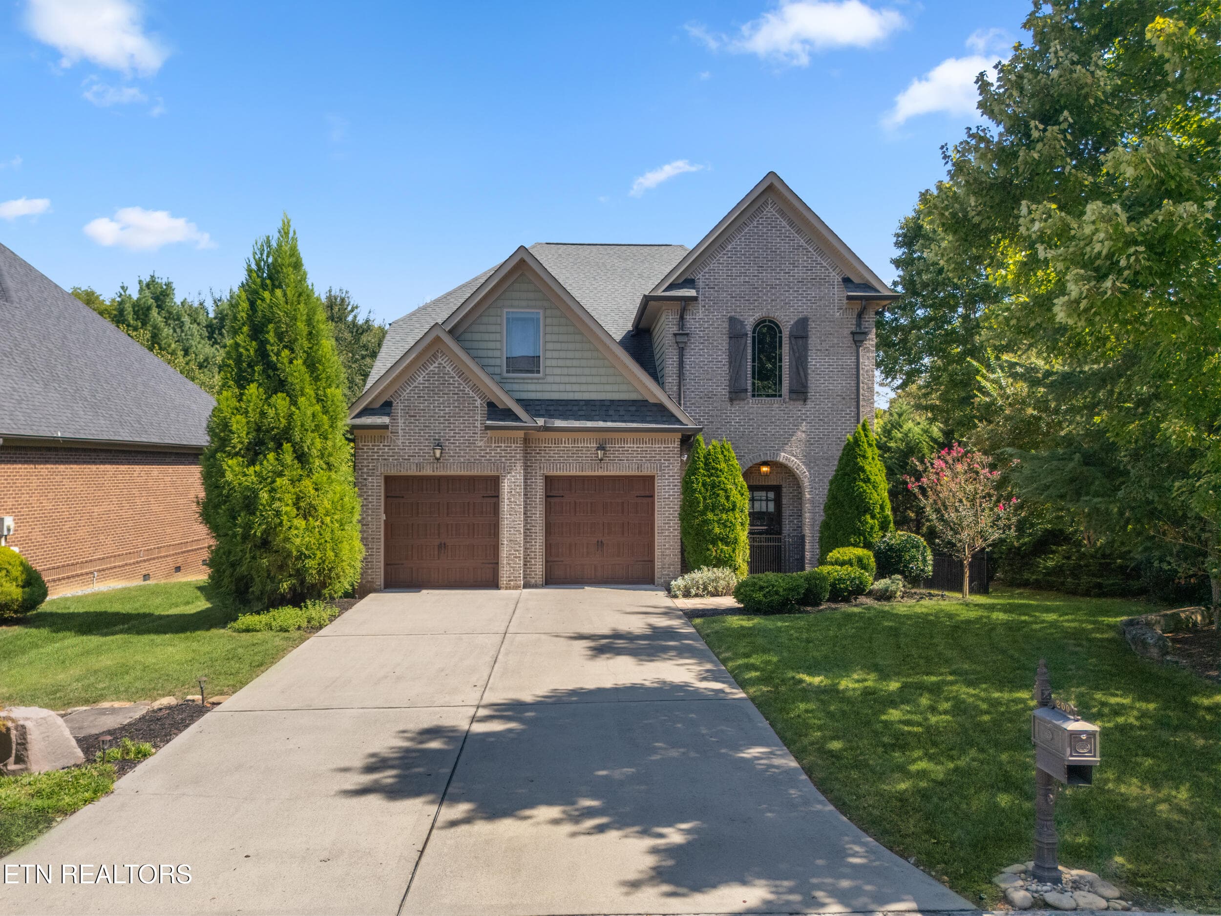 Front of House - 200 Cool Springs Blvd, Knoxville, TN 37934, Knoxville