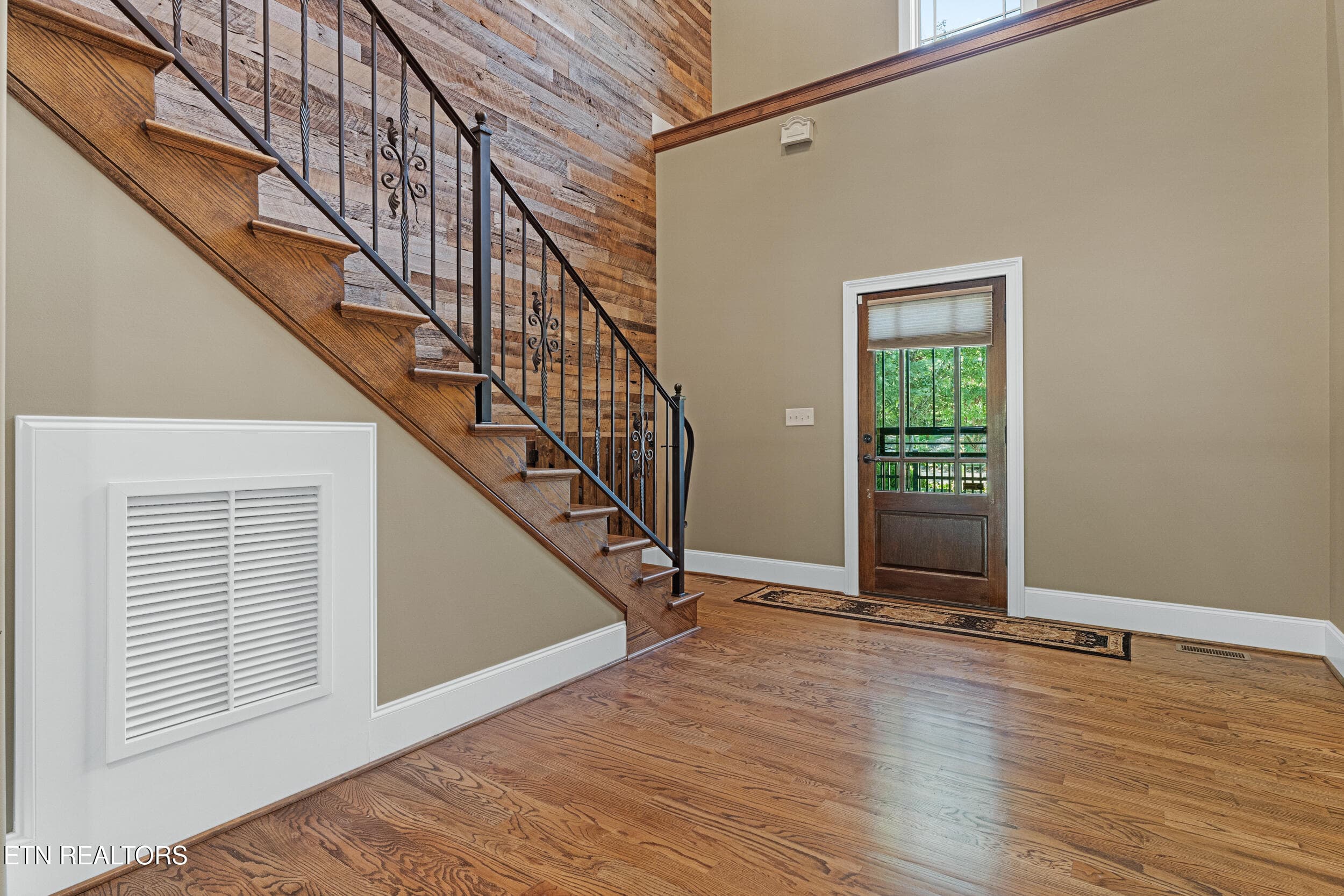 Entry Way - 200 Cool Springs Blvd, Knoxville, TN 37934, Knoxville