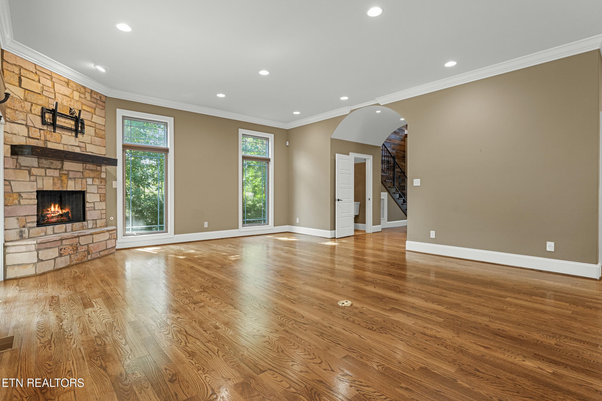 Living Room - 200 Cool Springs Blvd, Knoxville, TN 37934, Knoxville