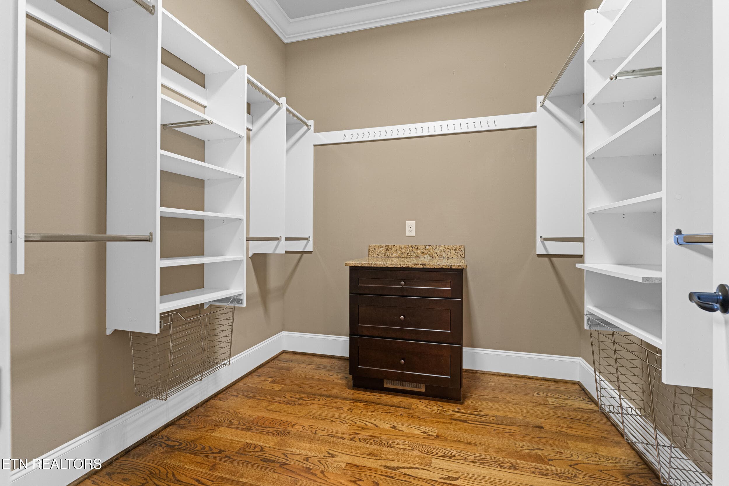Primary Closet - 200 Cool Springs Blvd, Knoxville, TN 37934, Knoxville
