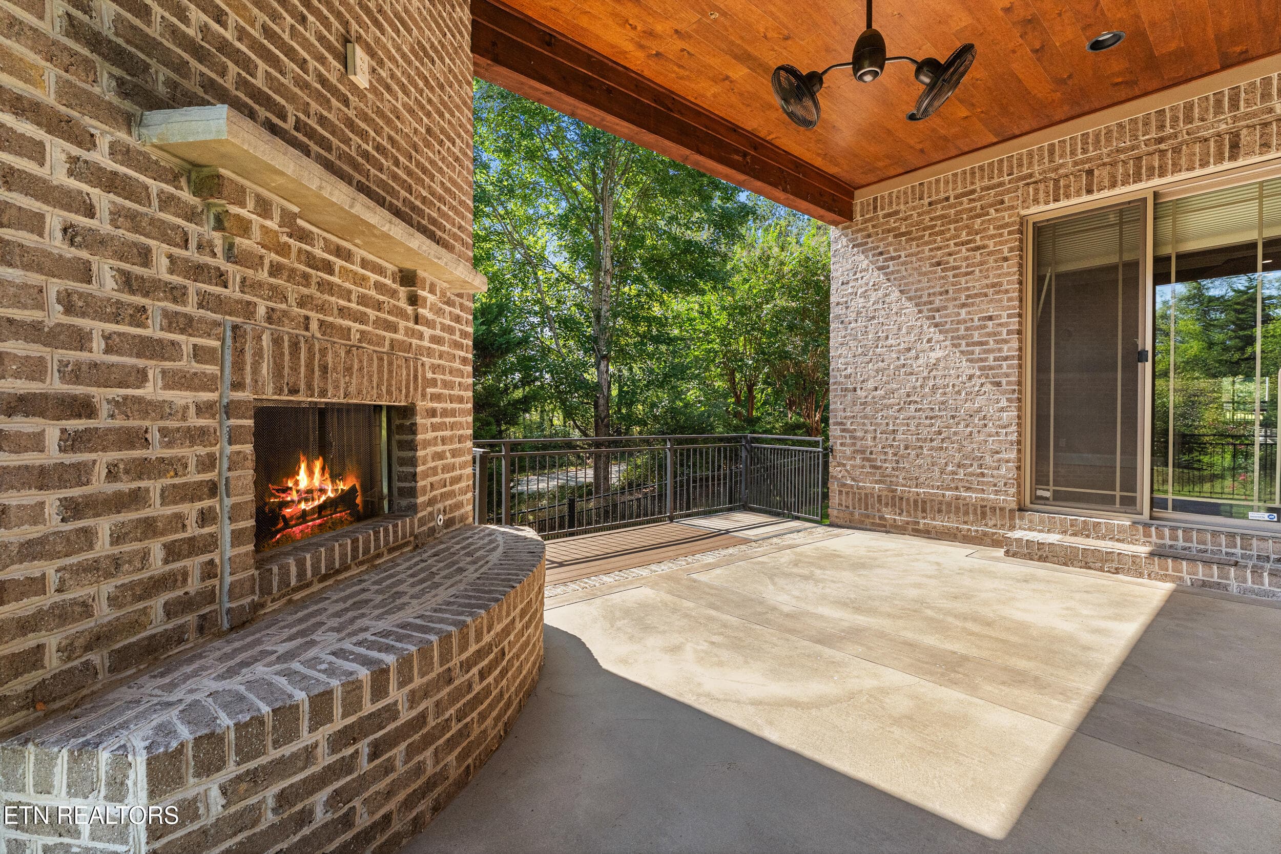 Back Deck - 200 Cool Springs Blvd, Knoxville, TN 37934, Knoxville