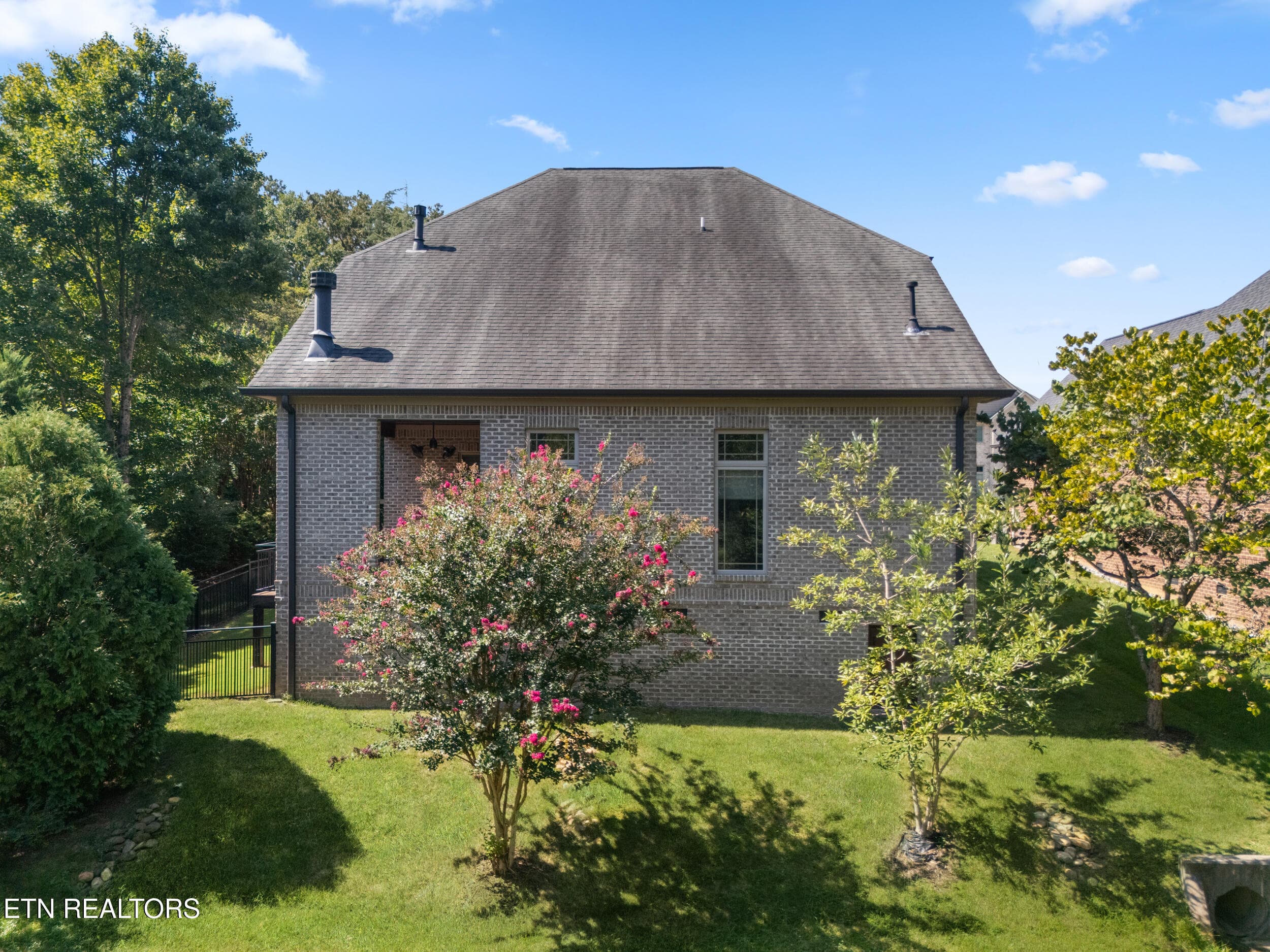Back of House - 200 Cool Springs Blvd, Knoxville, TN 37934, Knoxville