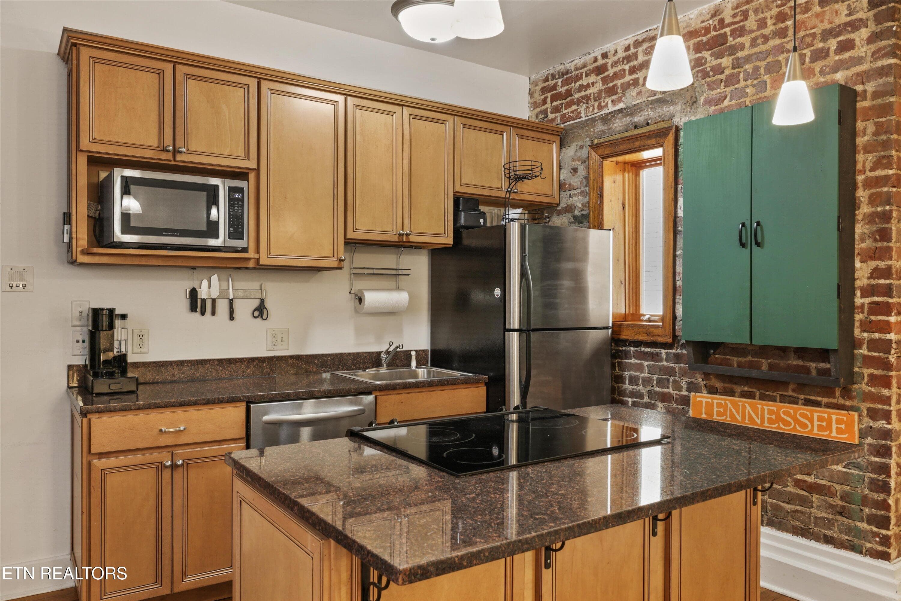 12-209 W Church Ave unit 201 07 - 209 W Church Ave 201, Knoxville, TN 37902, Knoxville