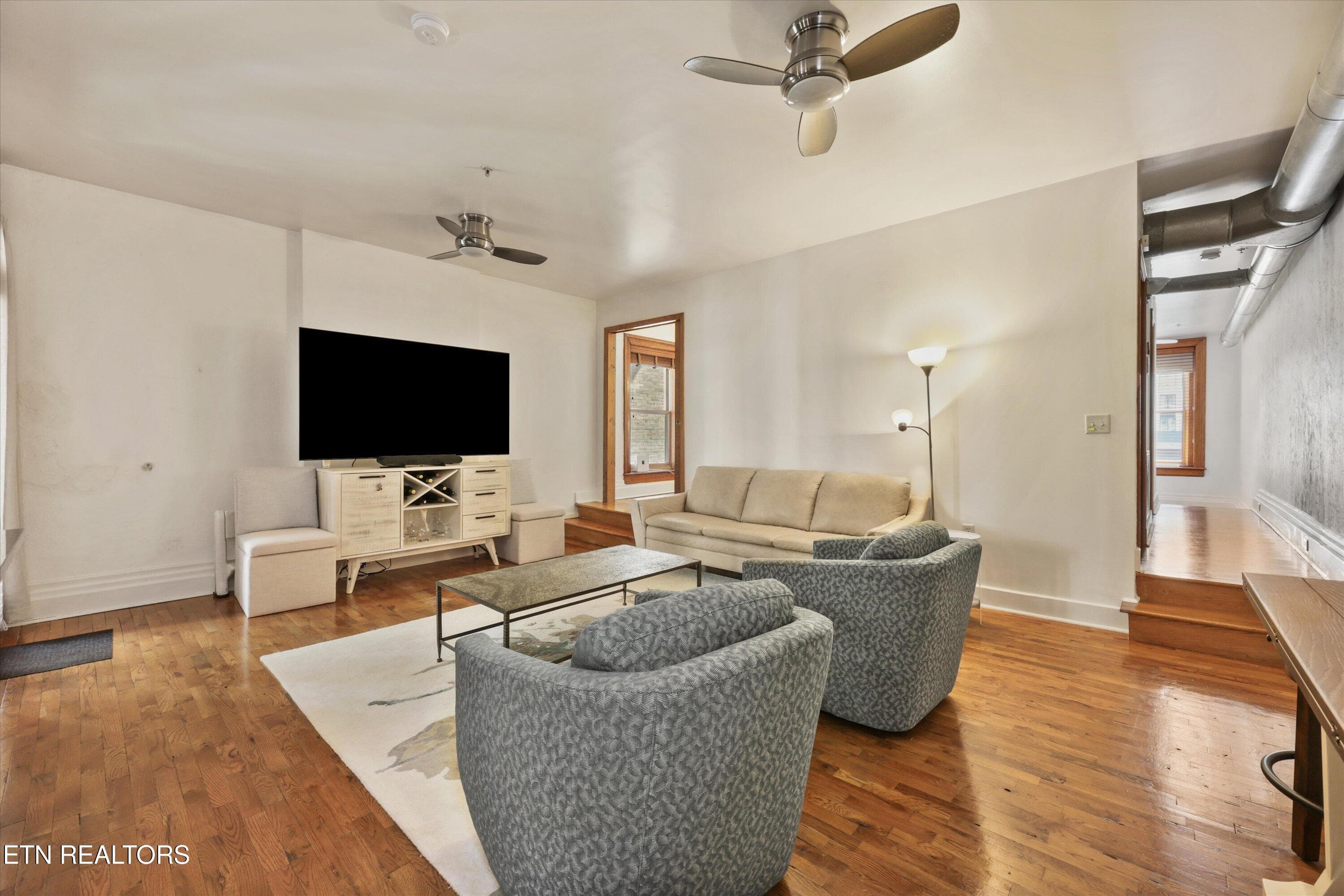 16-209 W Church Ave unit 201 11 - 209 W Church Ave 201, Knoxville, TN 37902, Knoxville