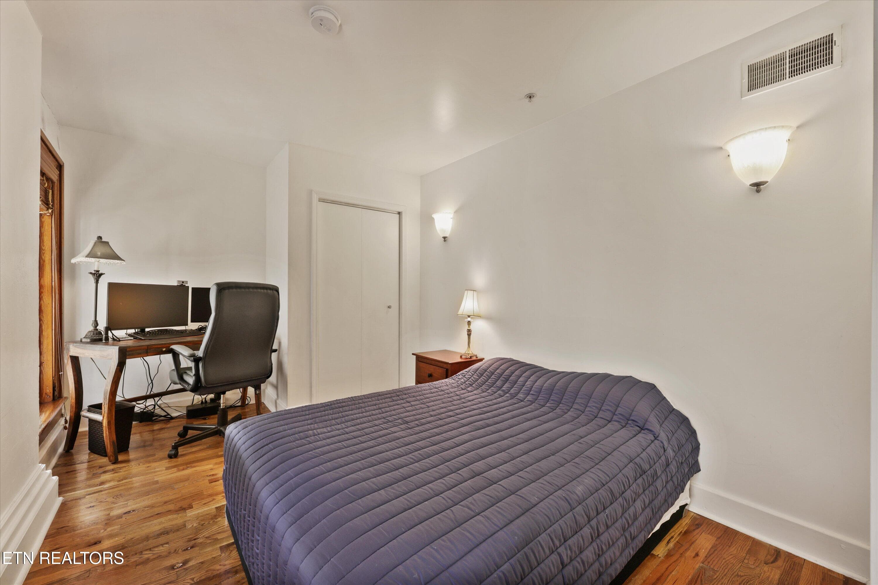 20-209 W Church Ave unit 201 15 - 209 W Church Ave 201, Knoxville, TN 37902, Knoxville