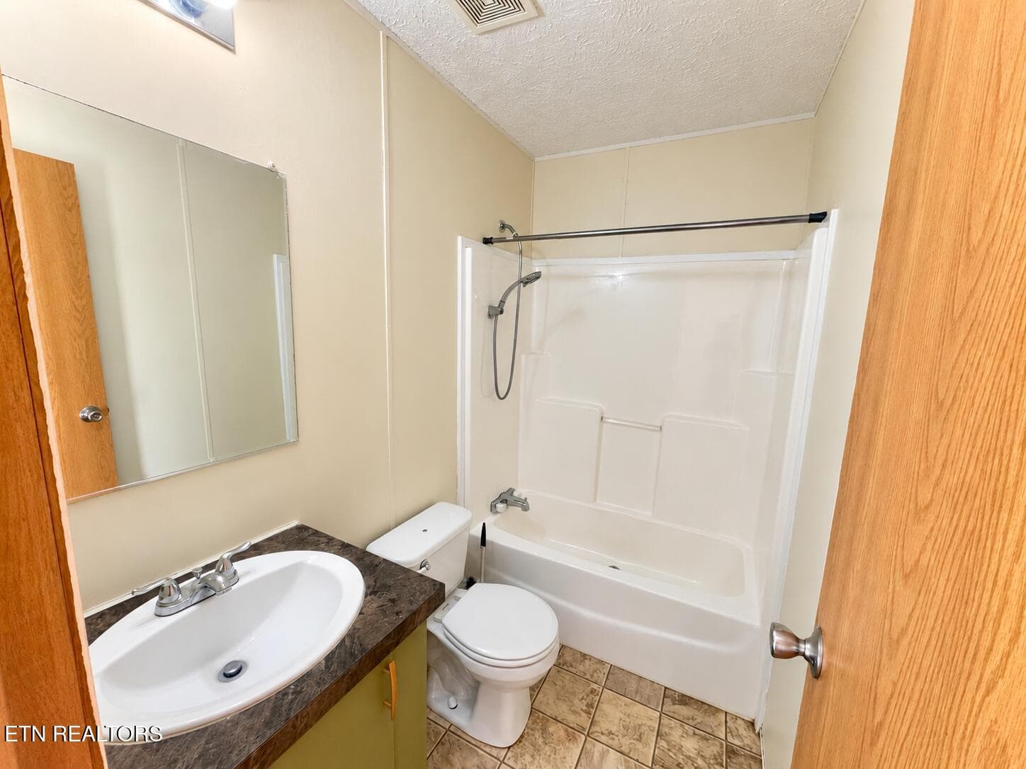 55A13EF5-A7FF-407E-BCEC-156C0B52F673 - 9326 Davis Drive, Corryton, TN 37721, Corryton
