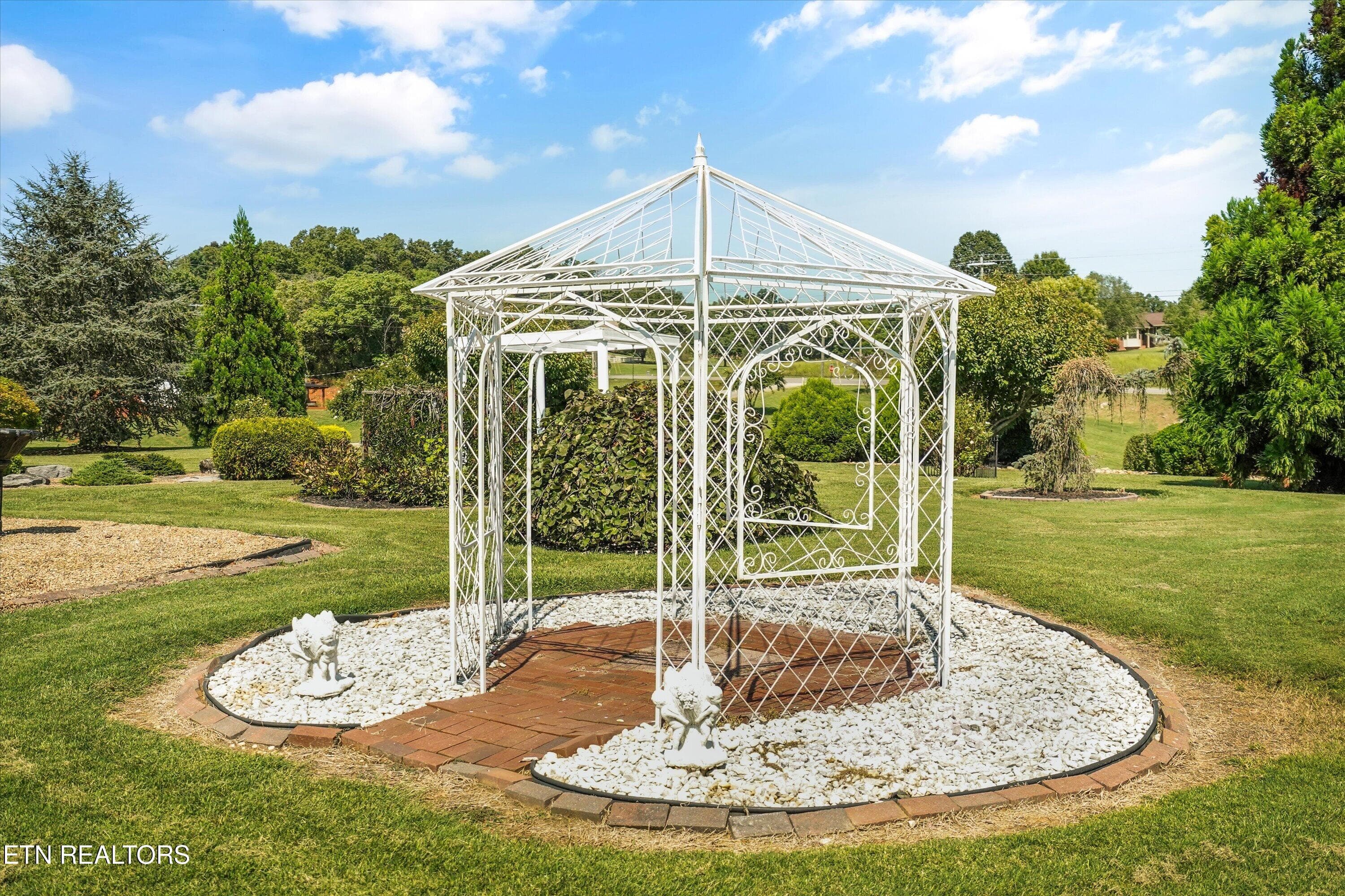 Gazebo - 607 Cornfield Drive, White Pine, TN 37890, White Pine
