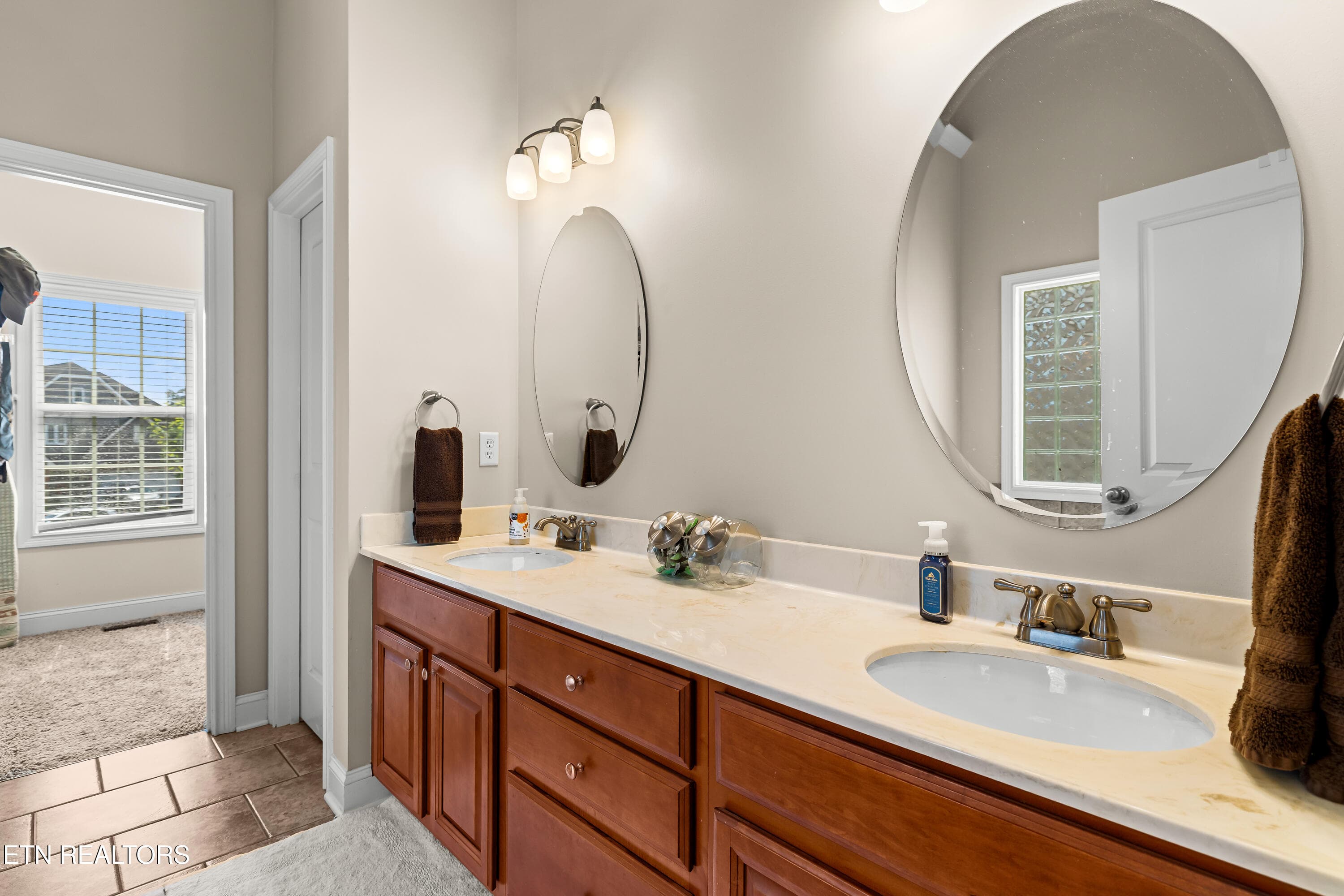 7907CorbinLn-5 - 7907 Corbin Lane, Knoxville, TN 37931, Knoxville