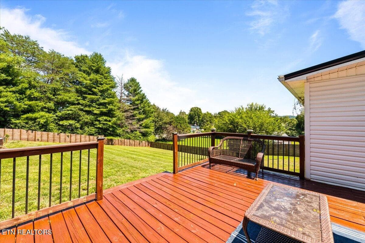 93-136 Grace Cir - 136 Grace Circle, Clinton, TN 37716