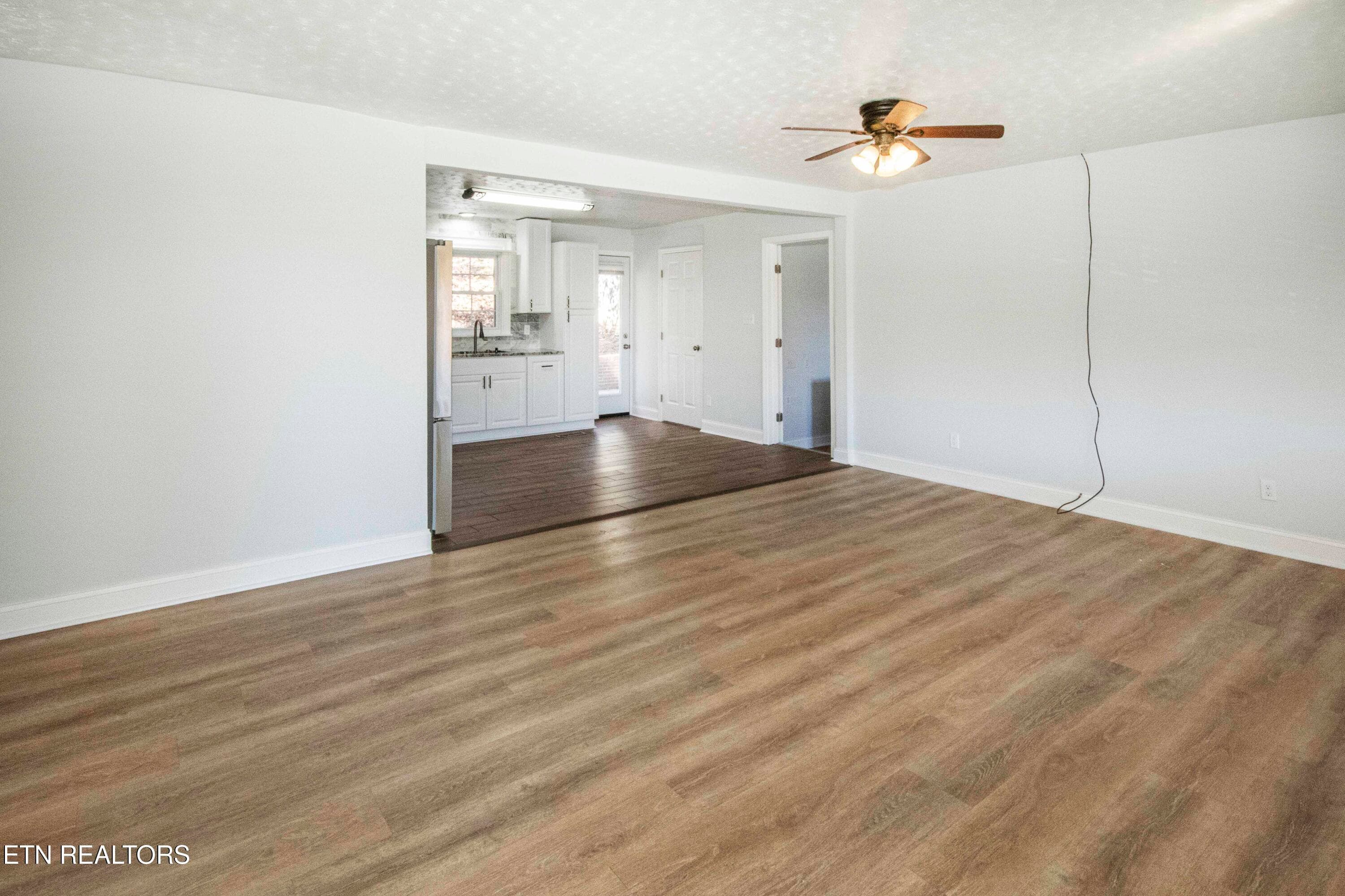 V19A6266 - 4509 NW Willowdale Drive, Knoxville, TN 37921, Knoxville