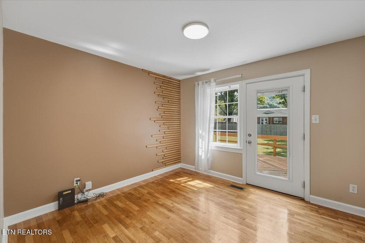 16-Bedroom 2 - 2120 Sandra Drive, Knoxville, TN 37918, Knoxville