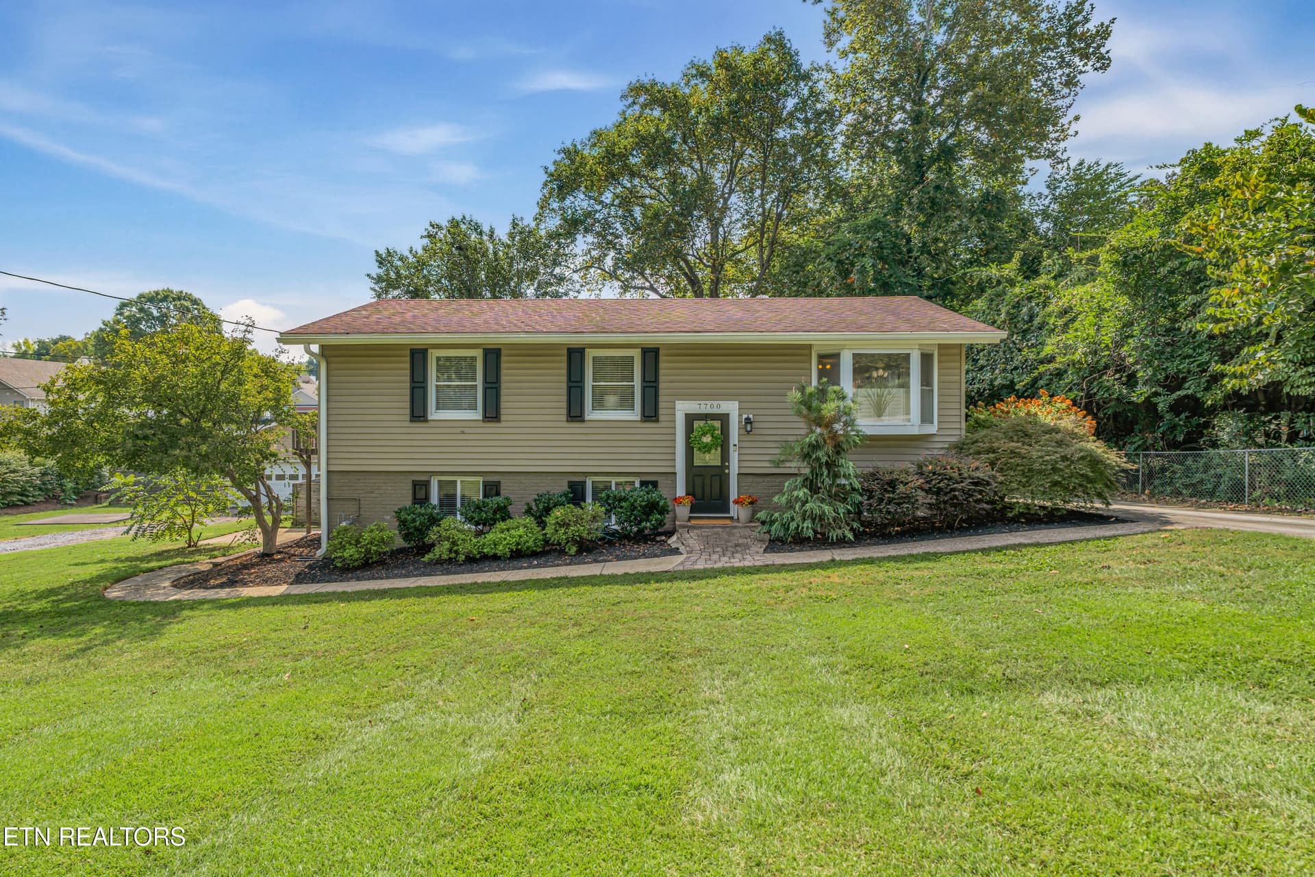 7700 Nubbin Ridge Rd, Knoxville, TN 37919