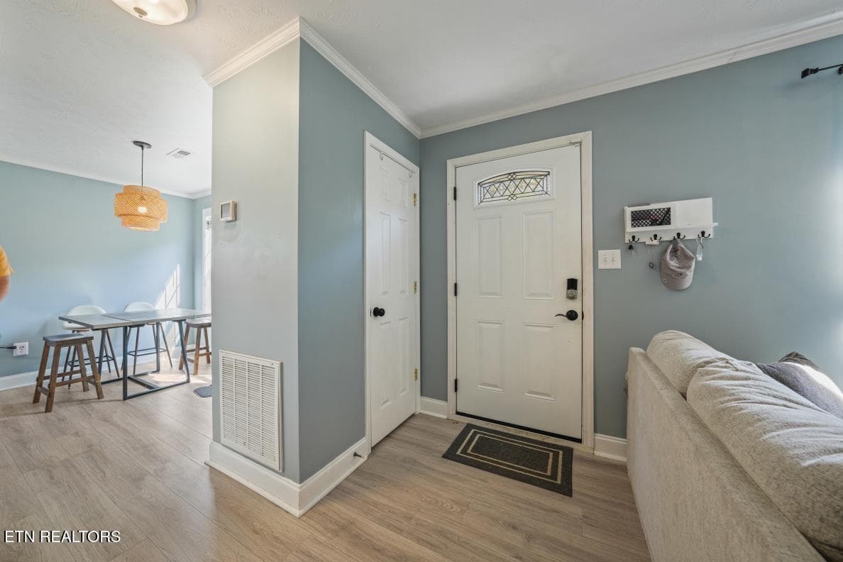 1213 Bob Kirby Rd 18 (5)[3000] - 1213 Bob Kirby Rd, Knoxville, TN 37931, Knoxville