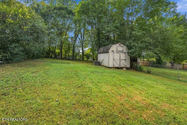 134341638653666629_134341638576246380_DS - 2830 Conner Drive, Knoxville, TN 37918, Knoxville