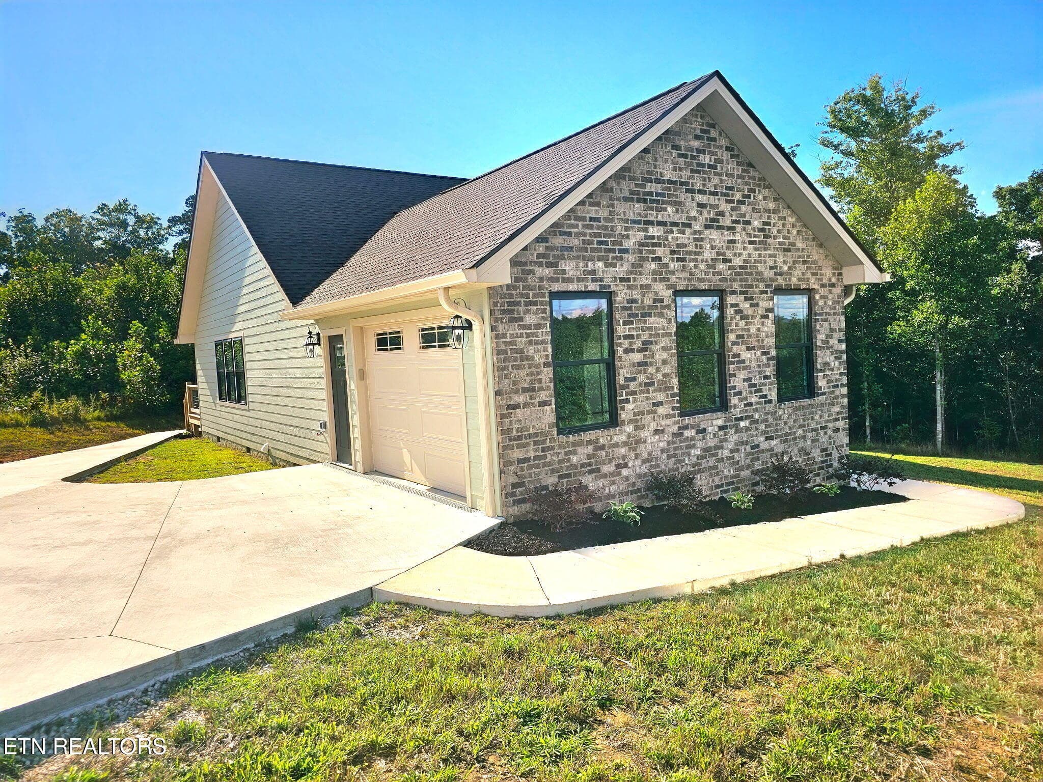 783 Elb Private Drive, Huntsville, TN 37756