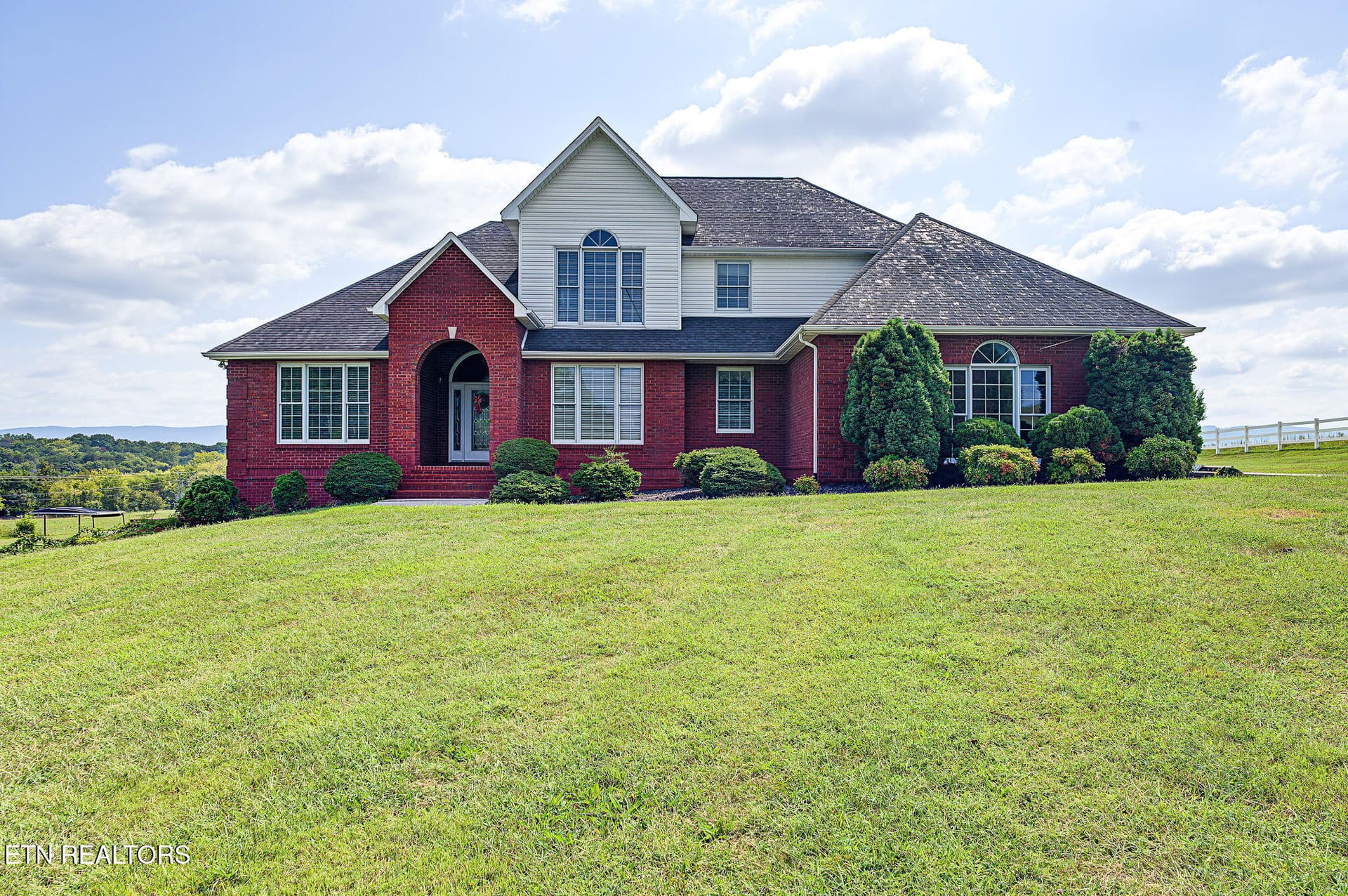 3634 Old Niles Ferry Rd, Maryville, TN 37801