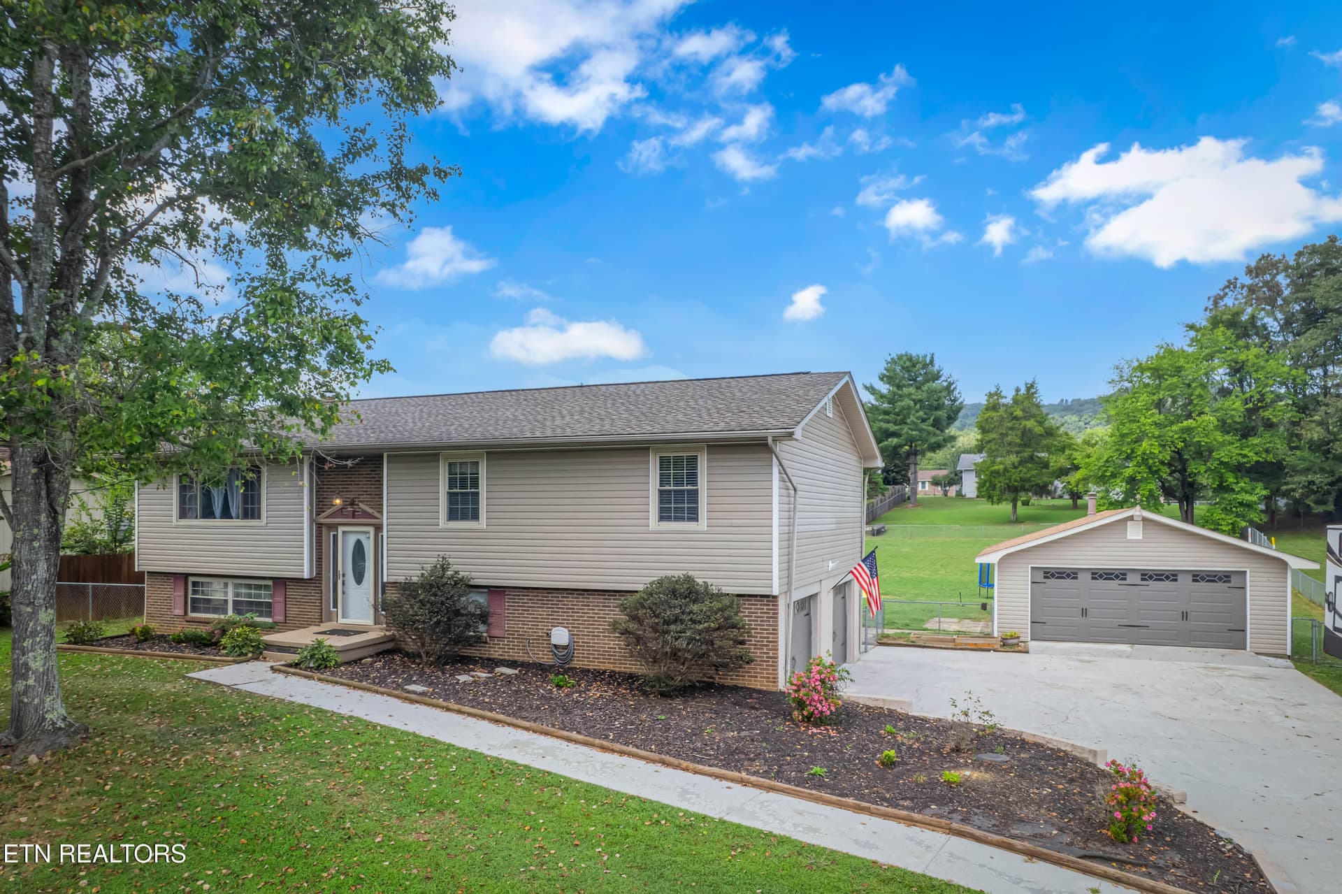 616 Pimlico Drive, Seymour, TN 37865